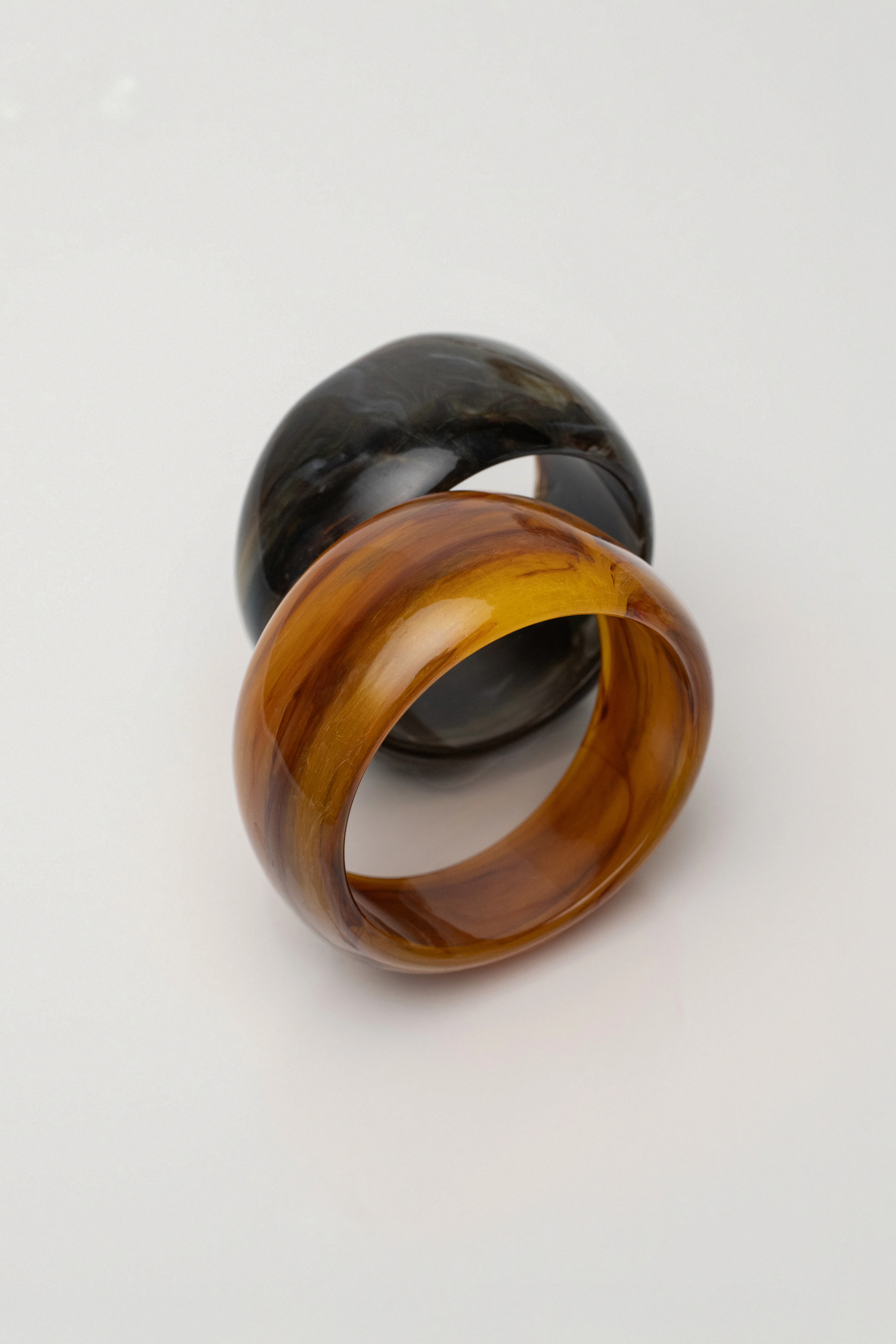 Amber Tortoise Shell Bracelet Set - Image 3