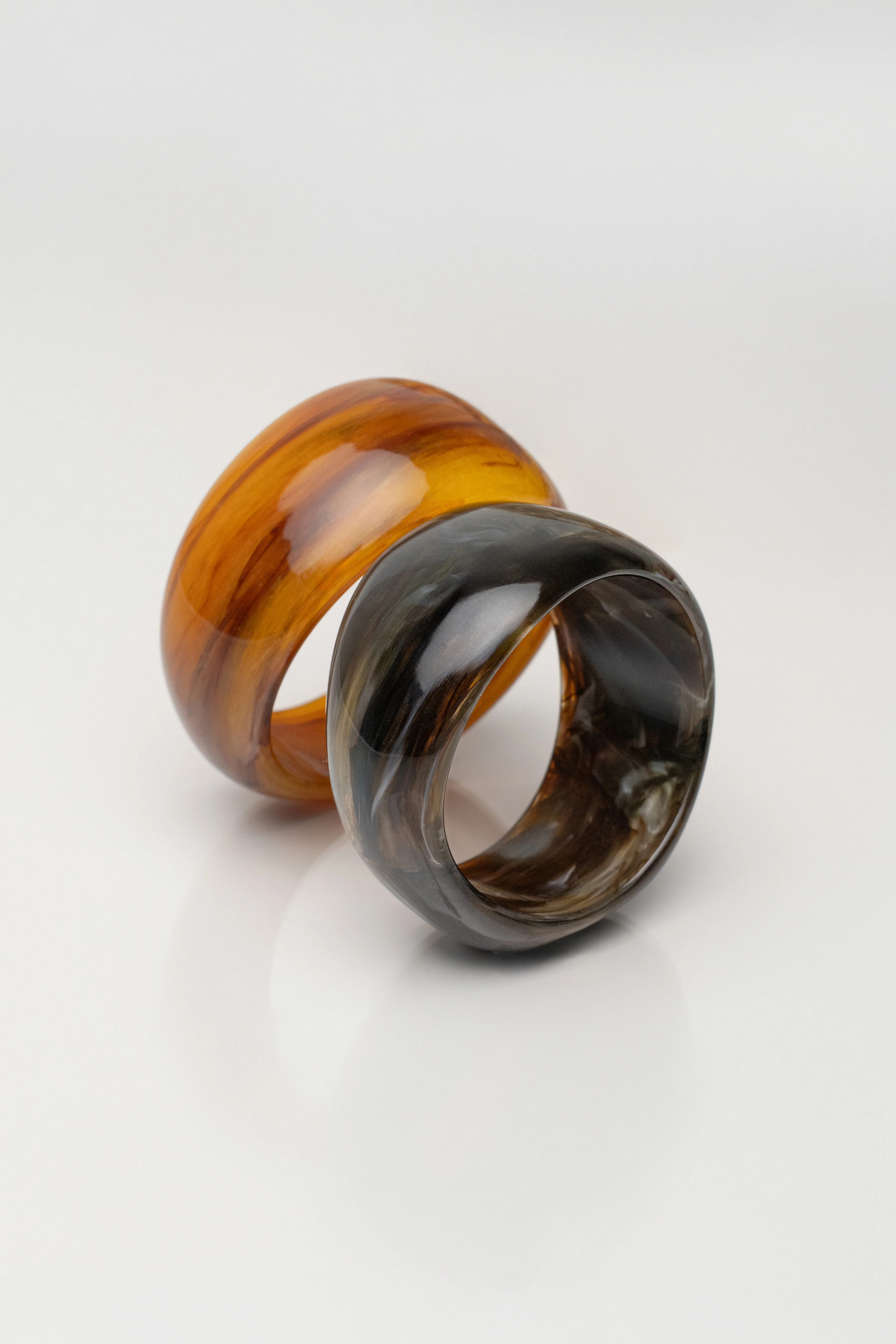 Amber Tortoise Shell Bracelet Set - Image 4