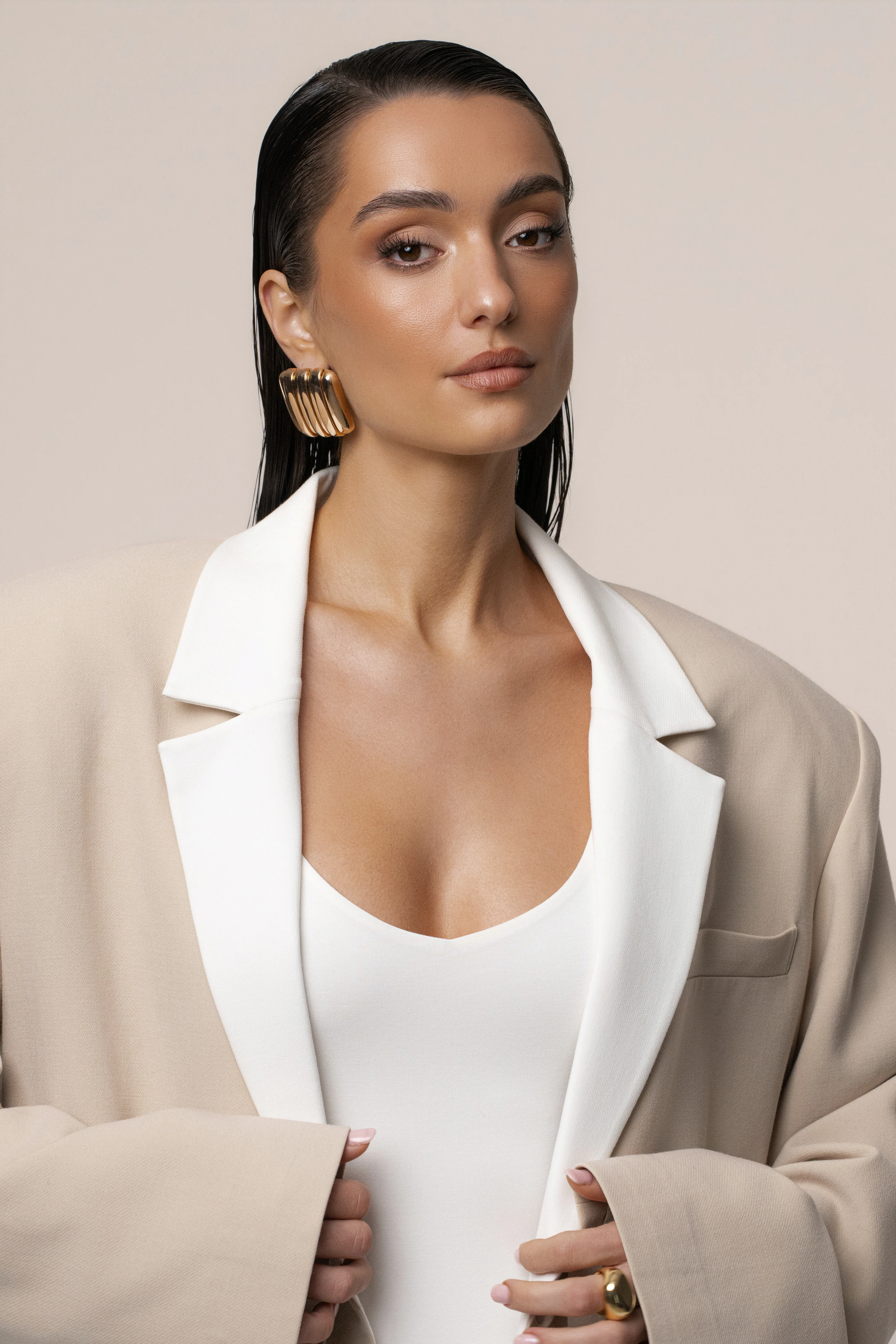 Beige Command Oversized Blazer - Image 4