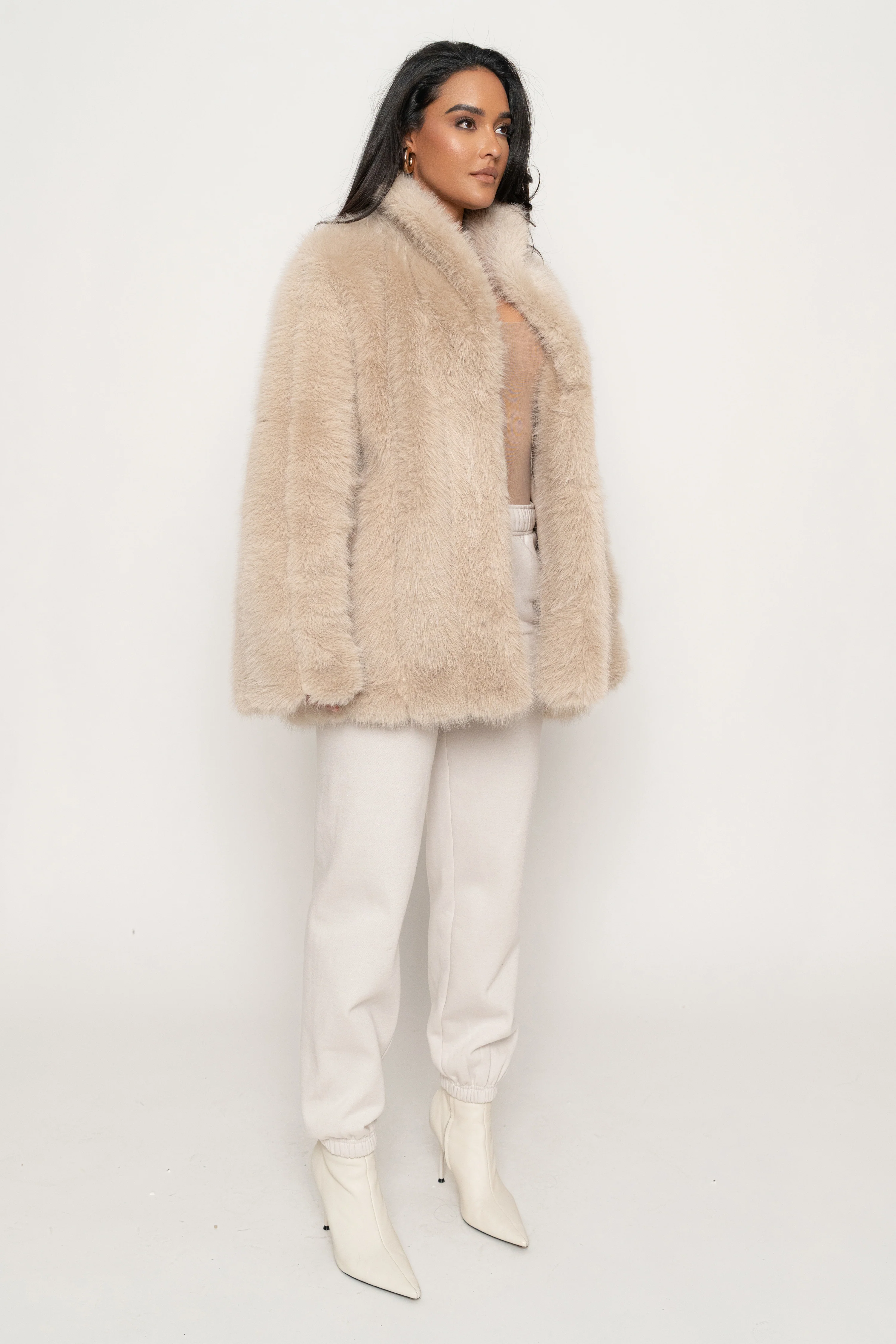 Beige Cropped Manhattan Faux Fur Coat - Image 13