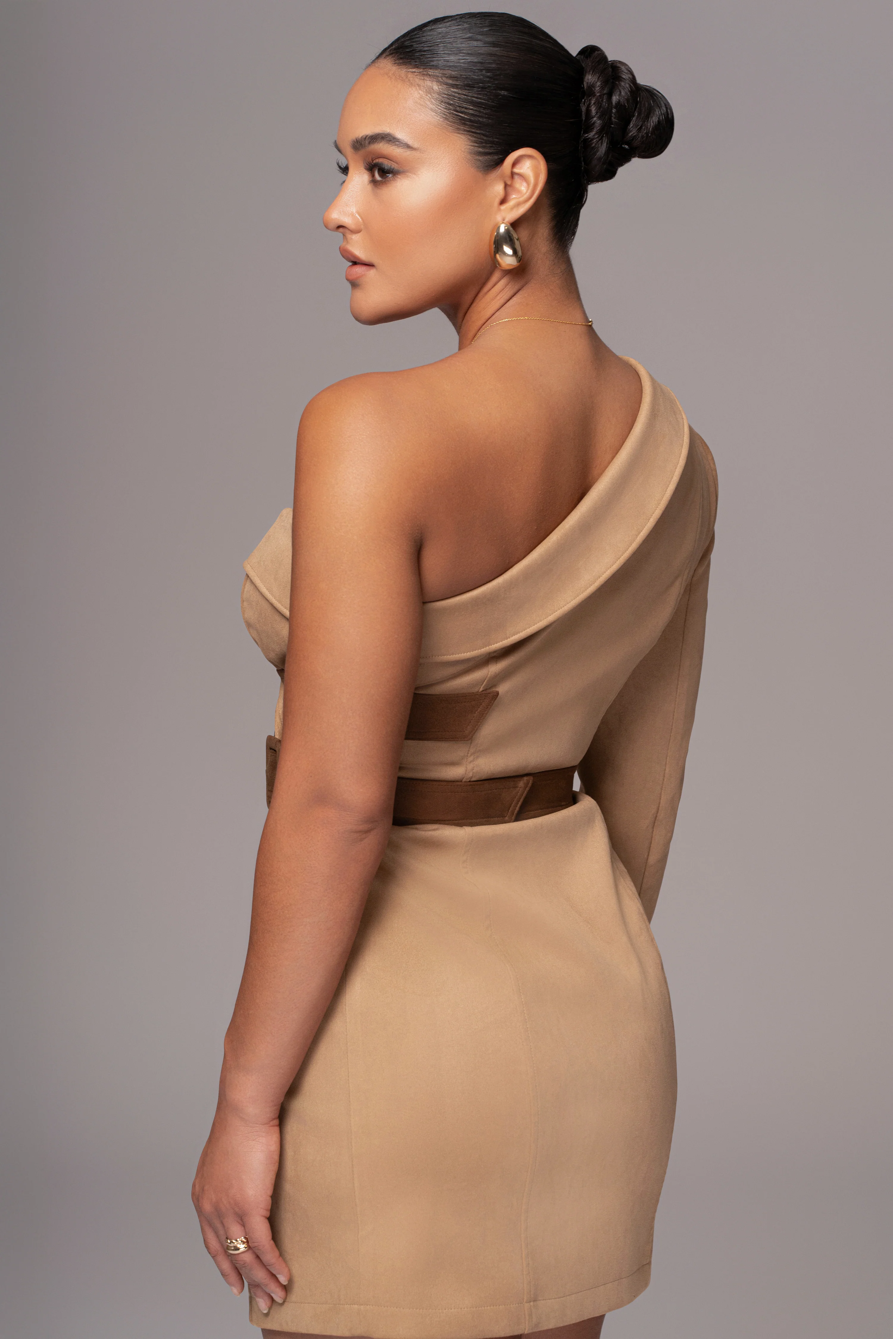 Beige One Shoulder Suede Blazer Dress - Image 7