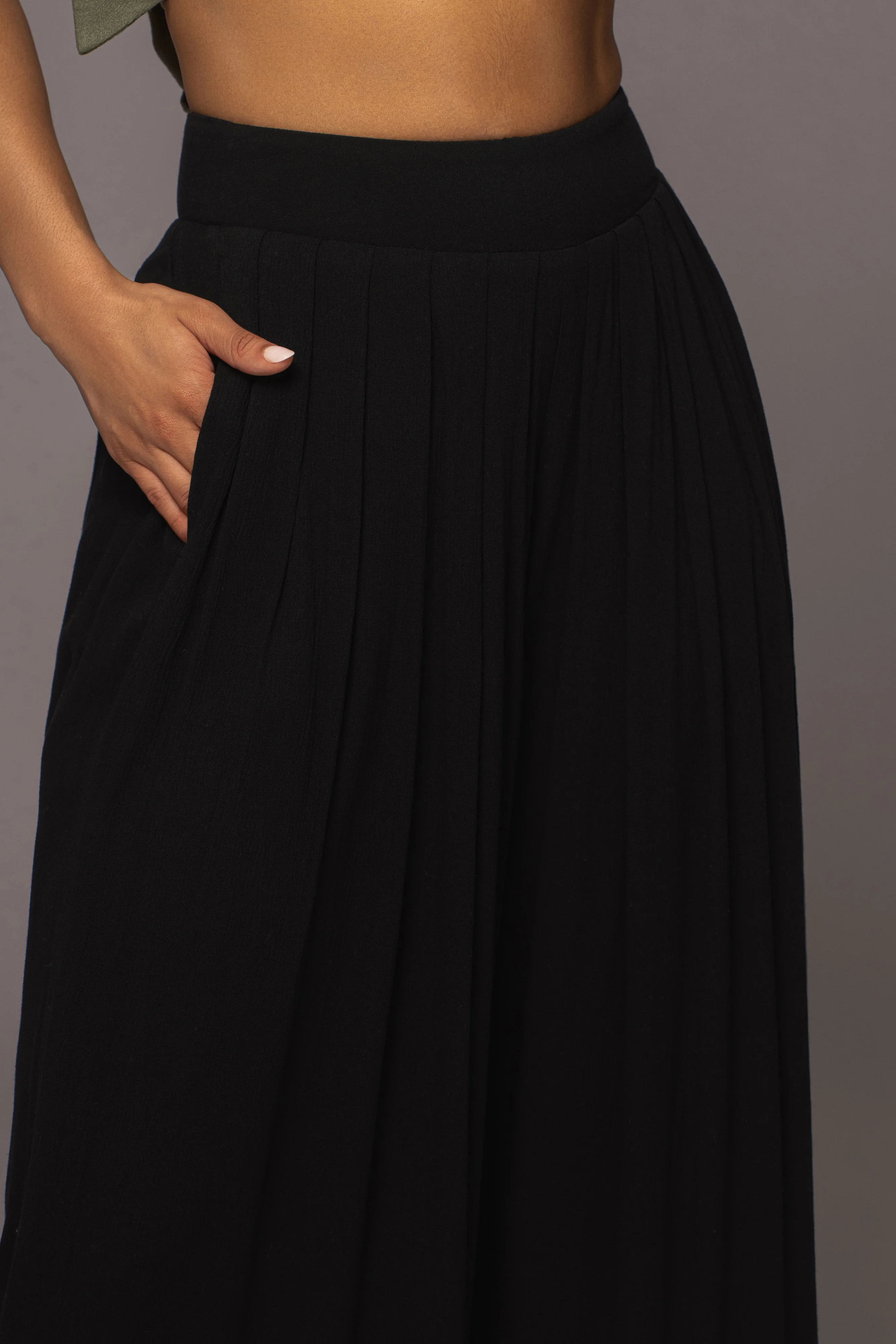 Black After Sunset Pleated Pants - Image 15