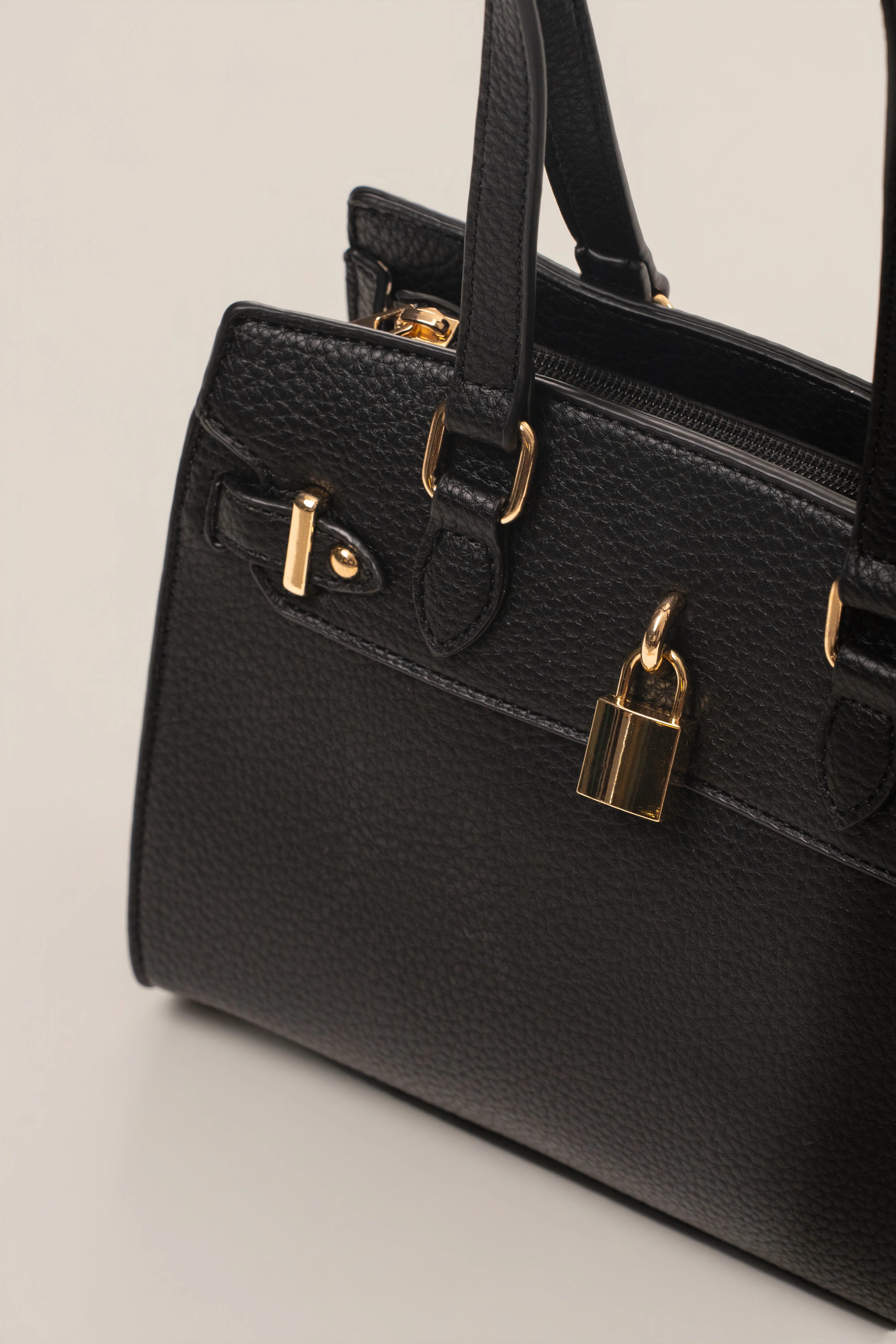 Black Alva Handbag - Image 3