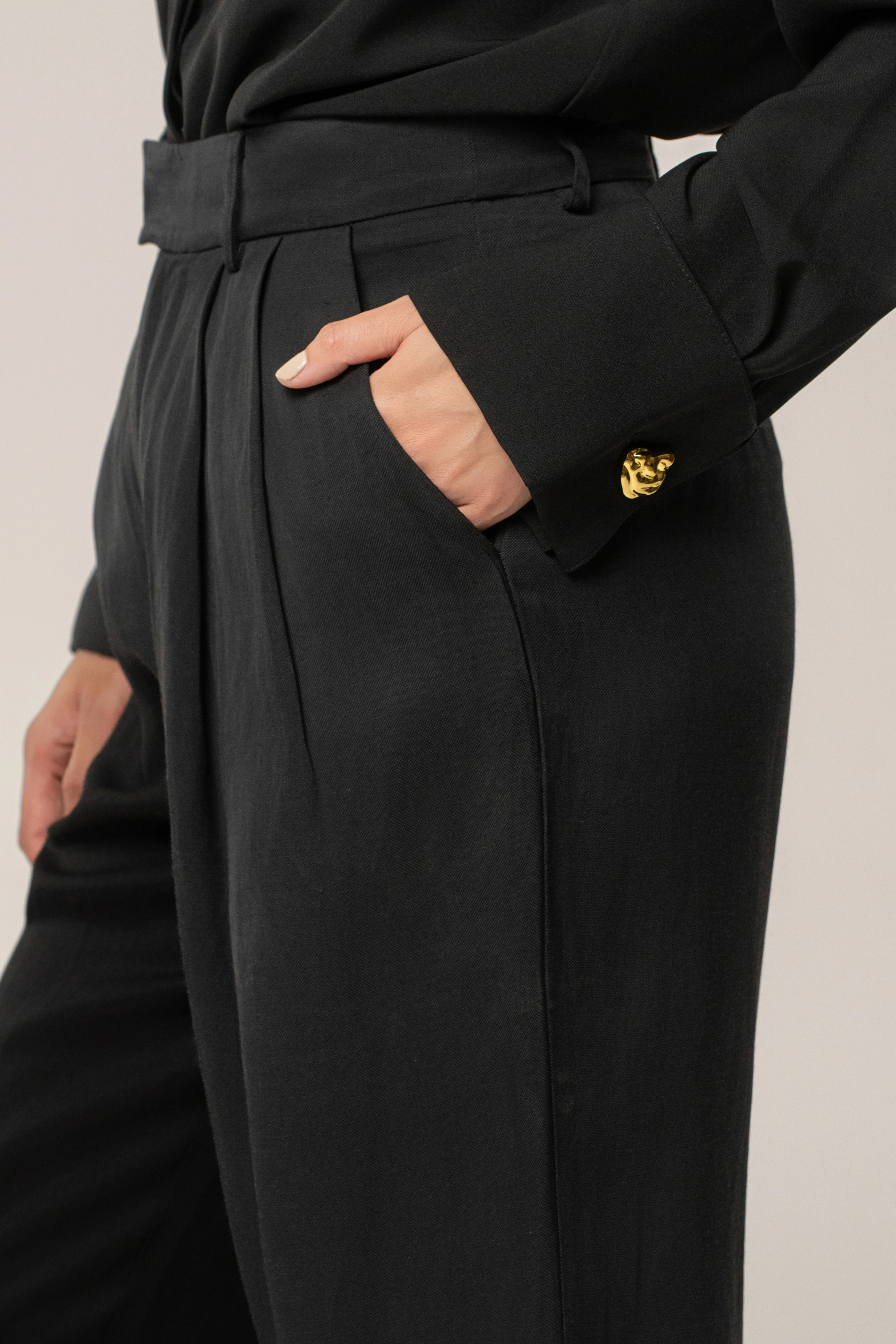 Black Axel Pleated Trouser - Image 6
