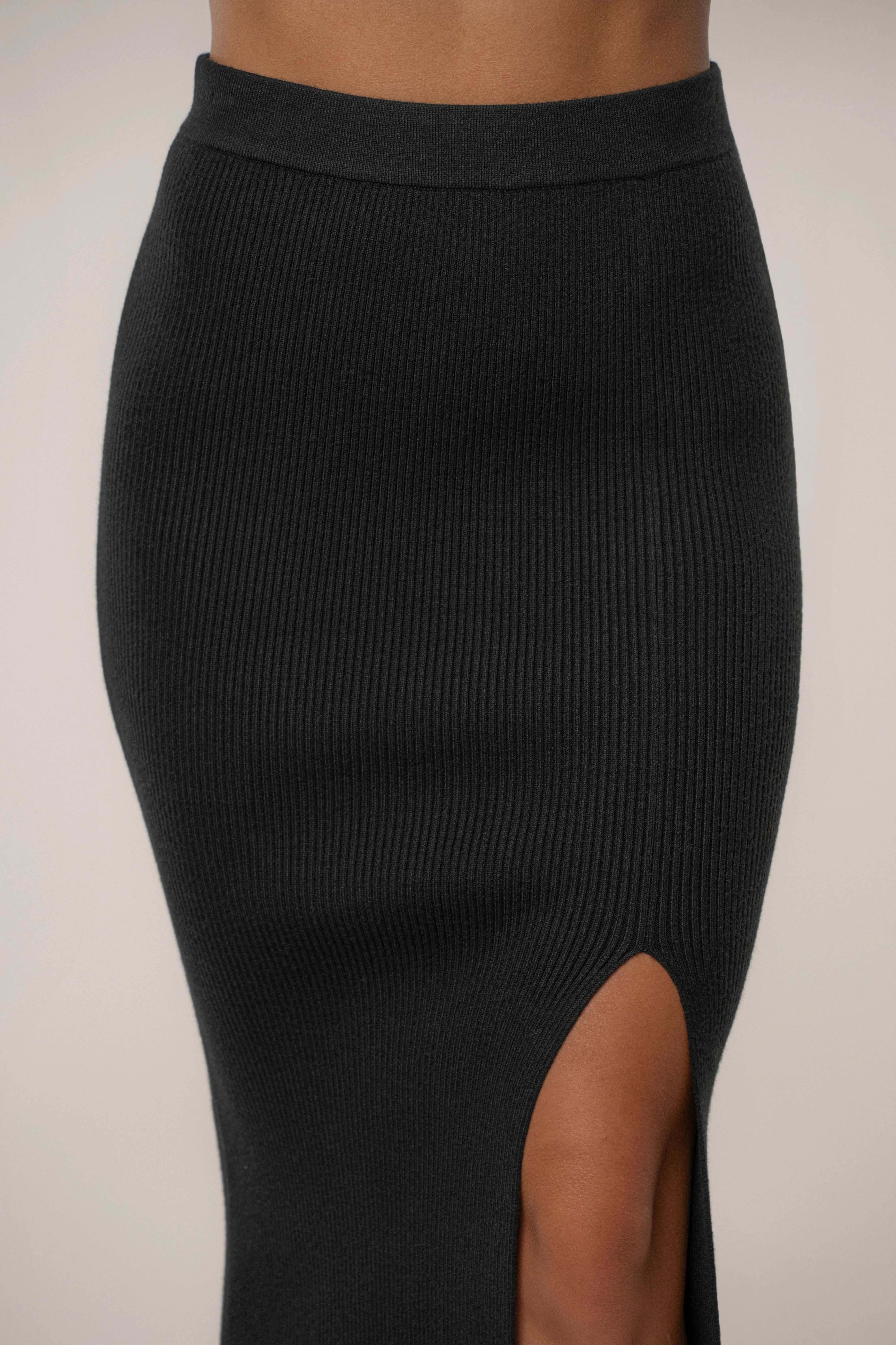 Black Cardinal Essential Knit Skirt - Image 2