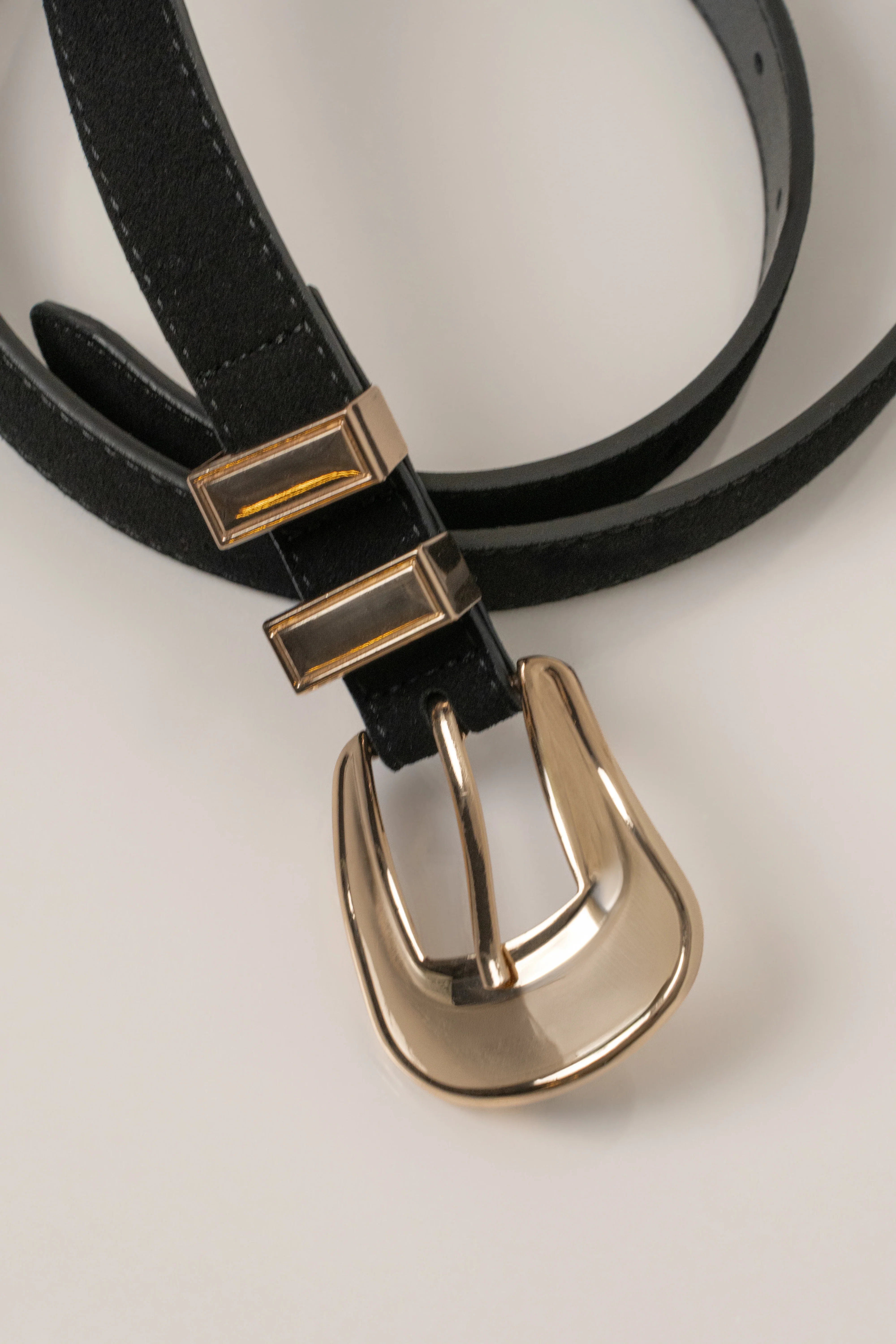 Black Classic Arc Buckle Belt - Image 3