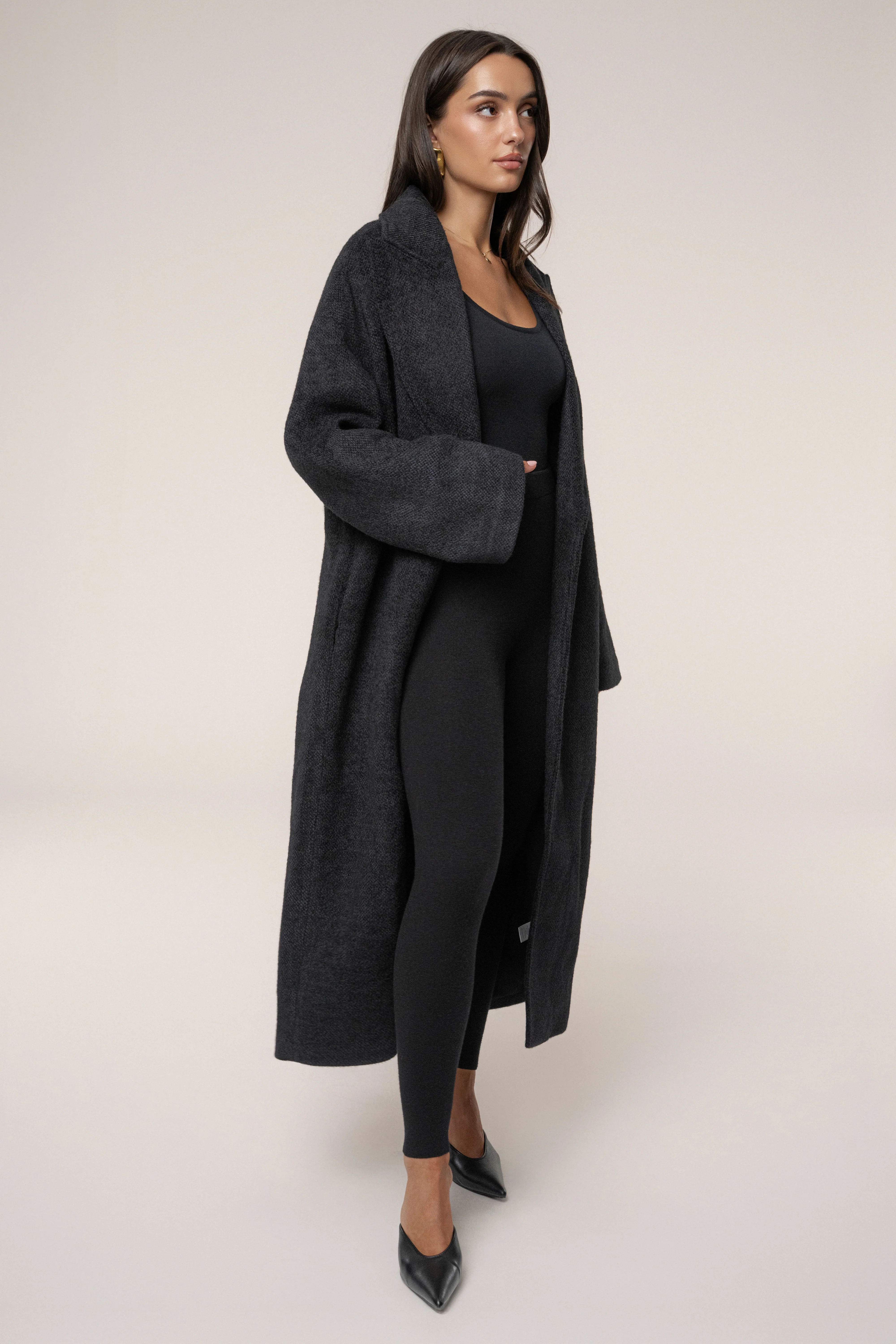 Black Dion Oversized Coat - Image 4