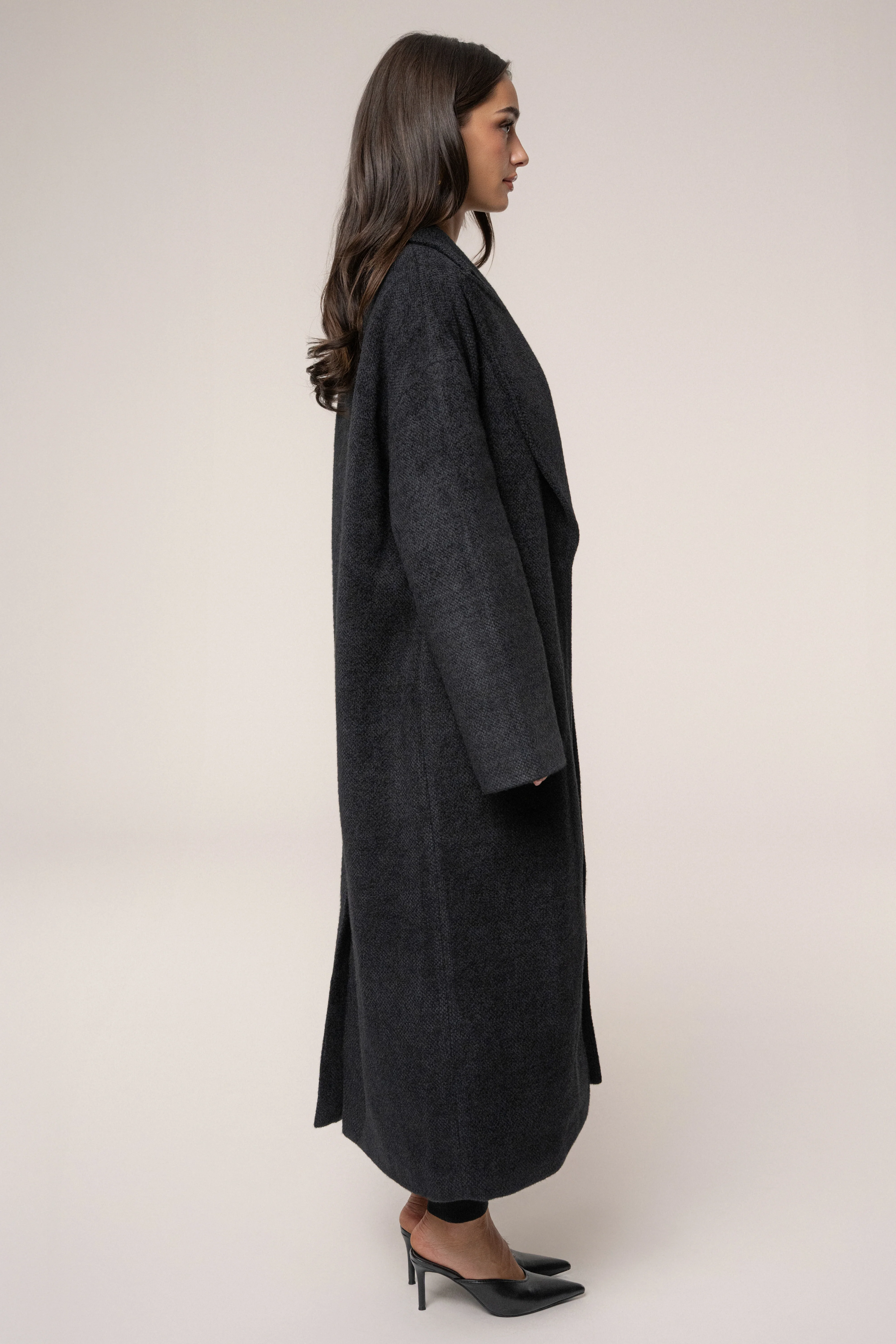 Black Dion Oversized Coat - Image 6