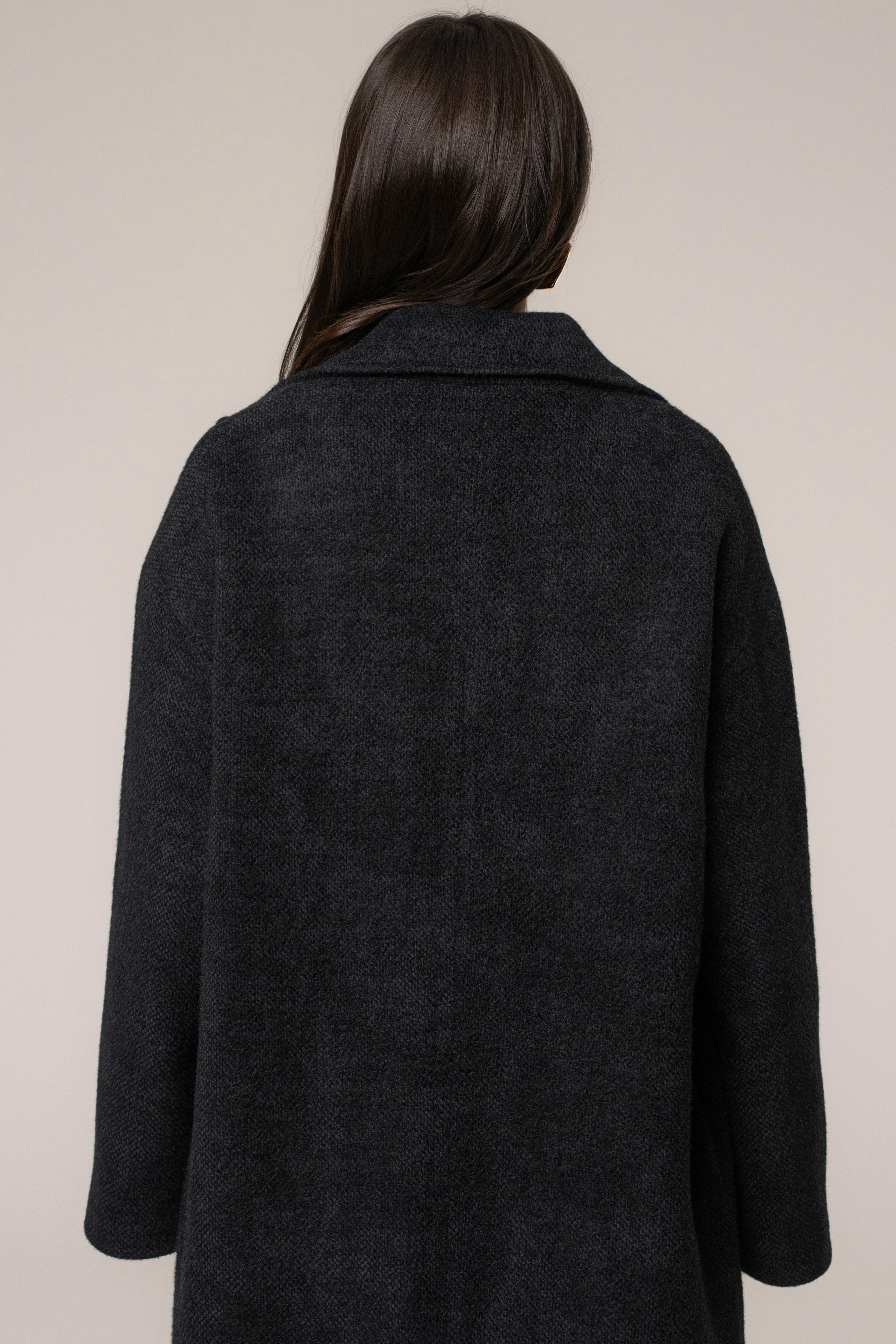 Black Dion Oversized Coat - Image 8