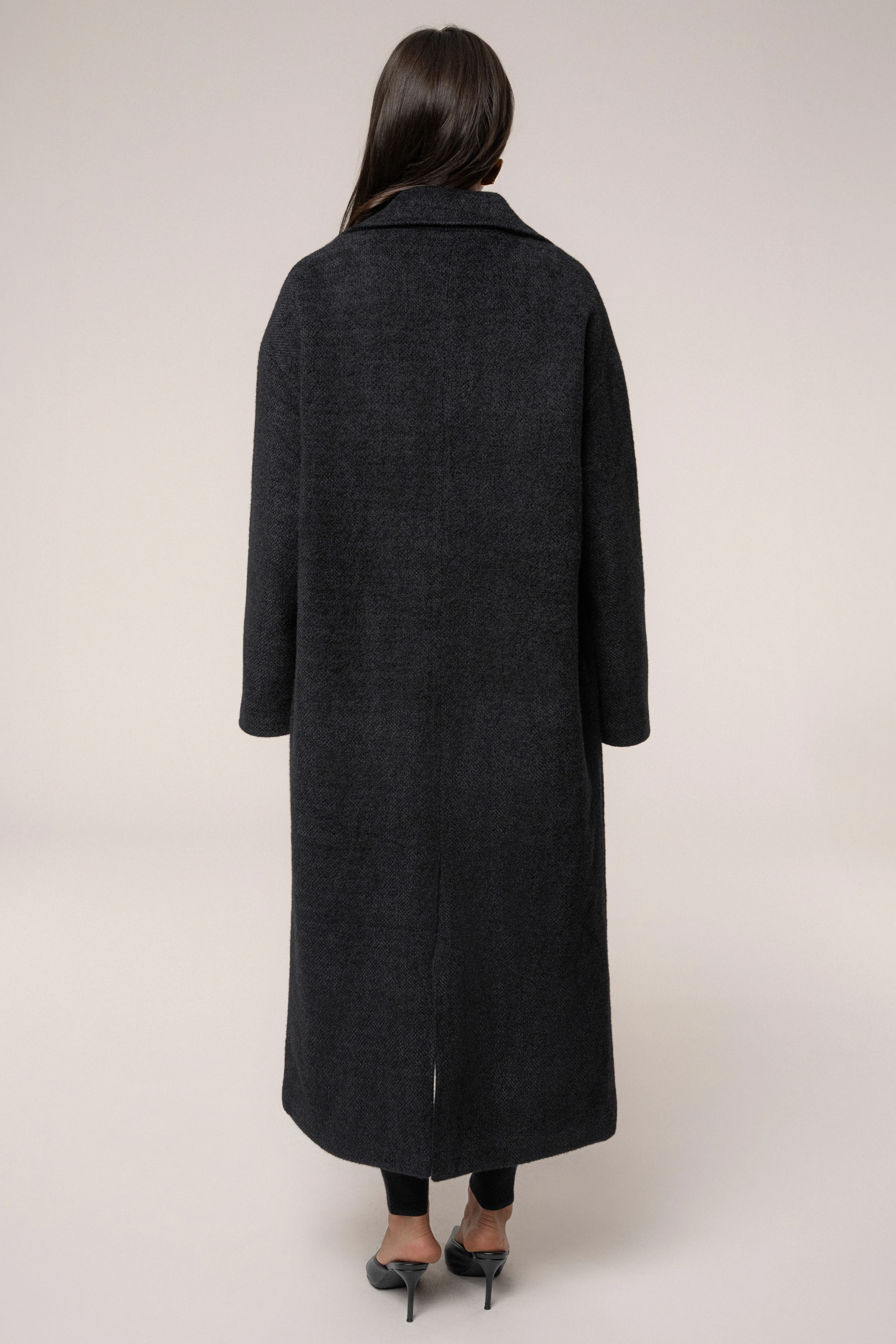 Black Dion Oversized Coat - Image 9