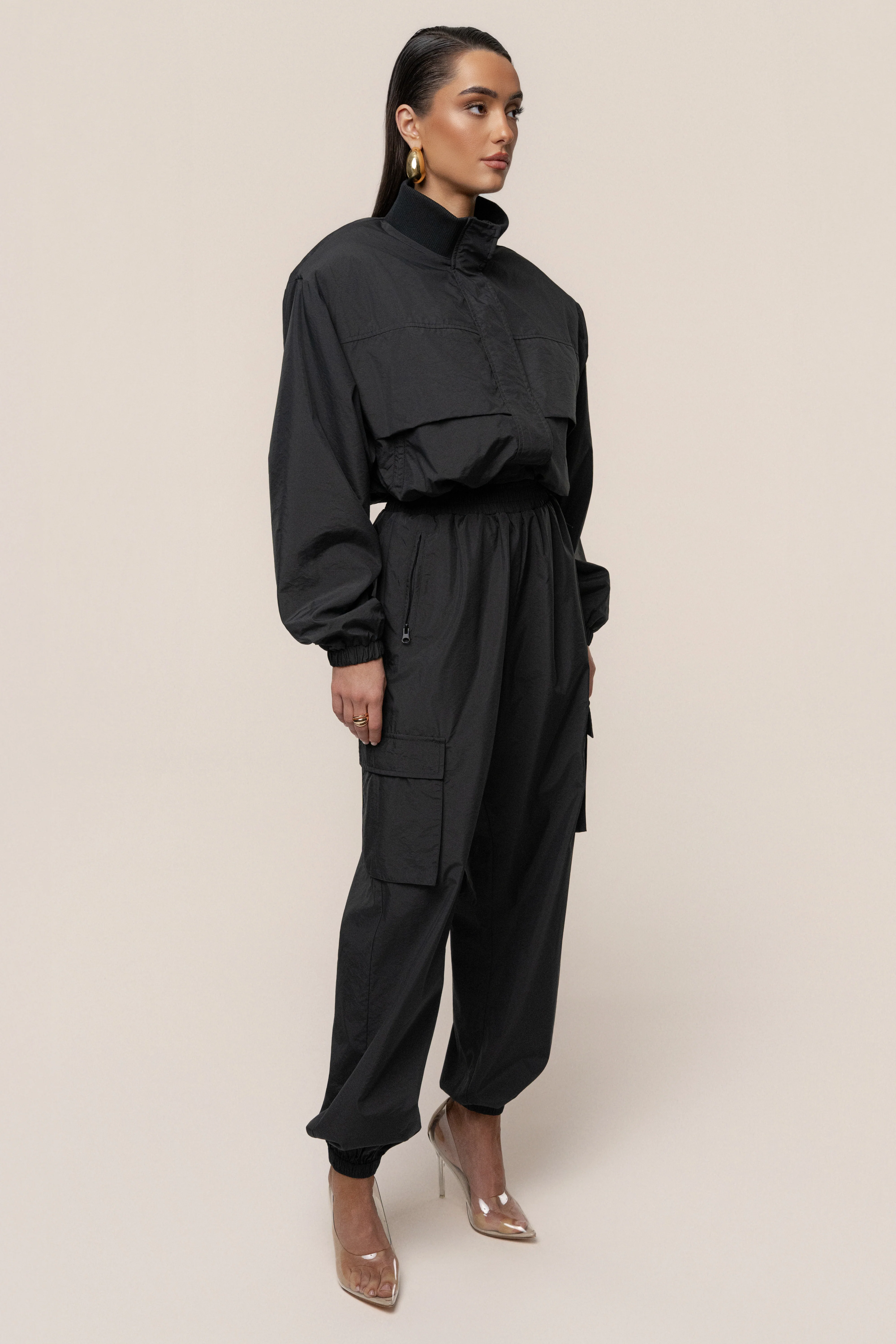 Black Endure Jacket - Image 10