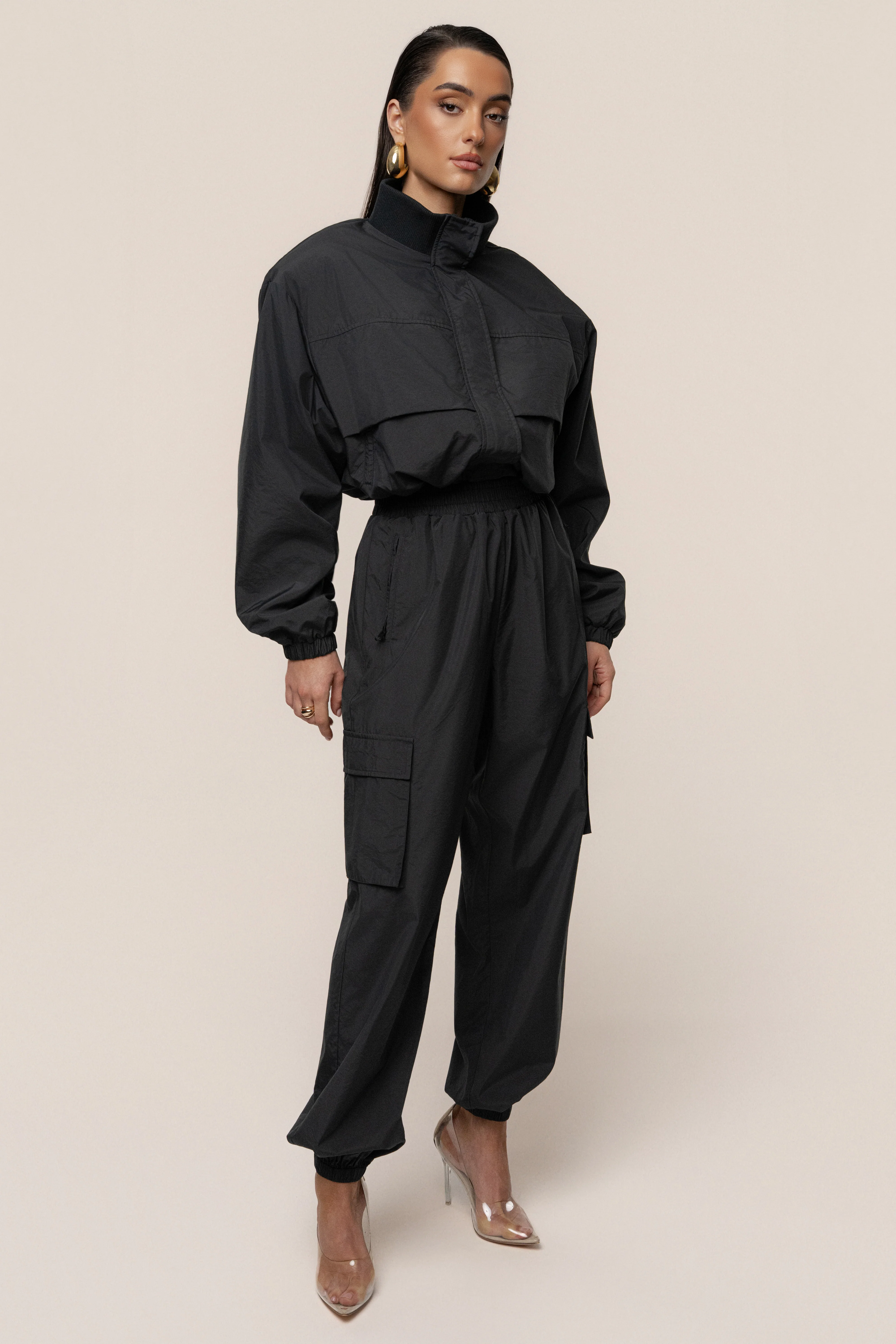 Black Endure Jacket - Image 12