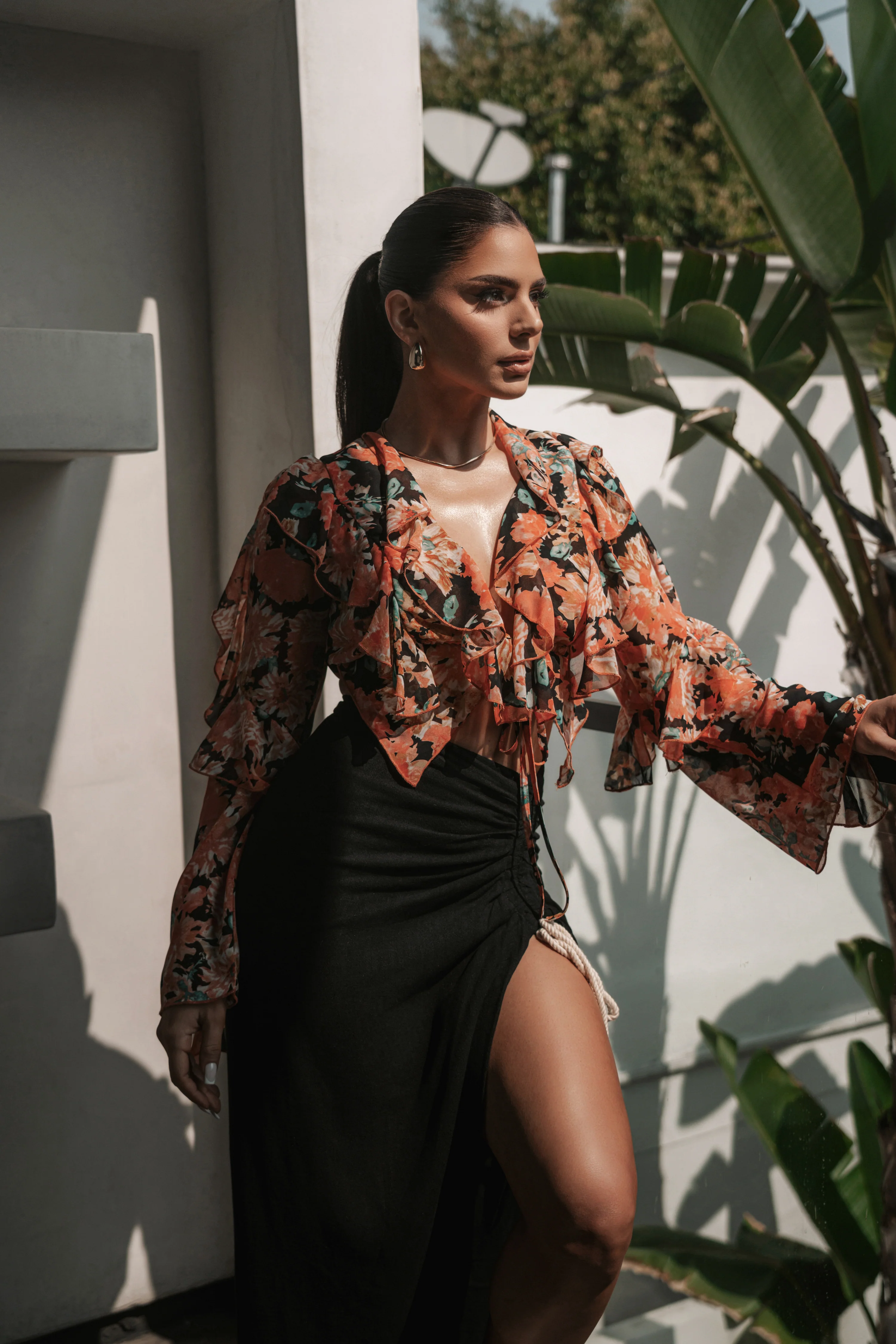 Black Floral Yvanna Ruffle Top - Image 13