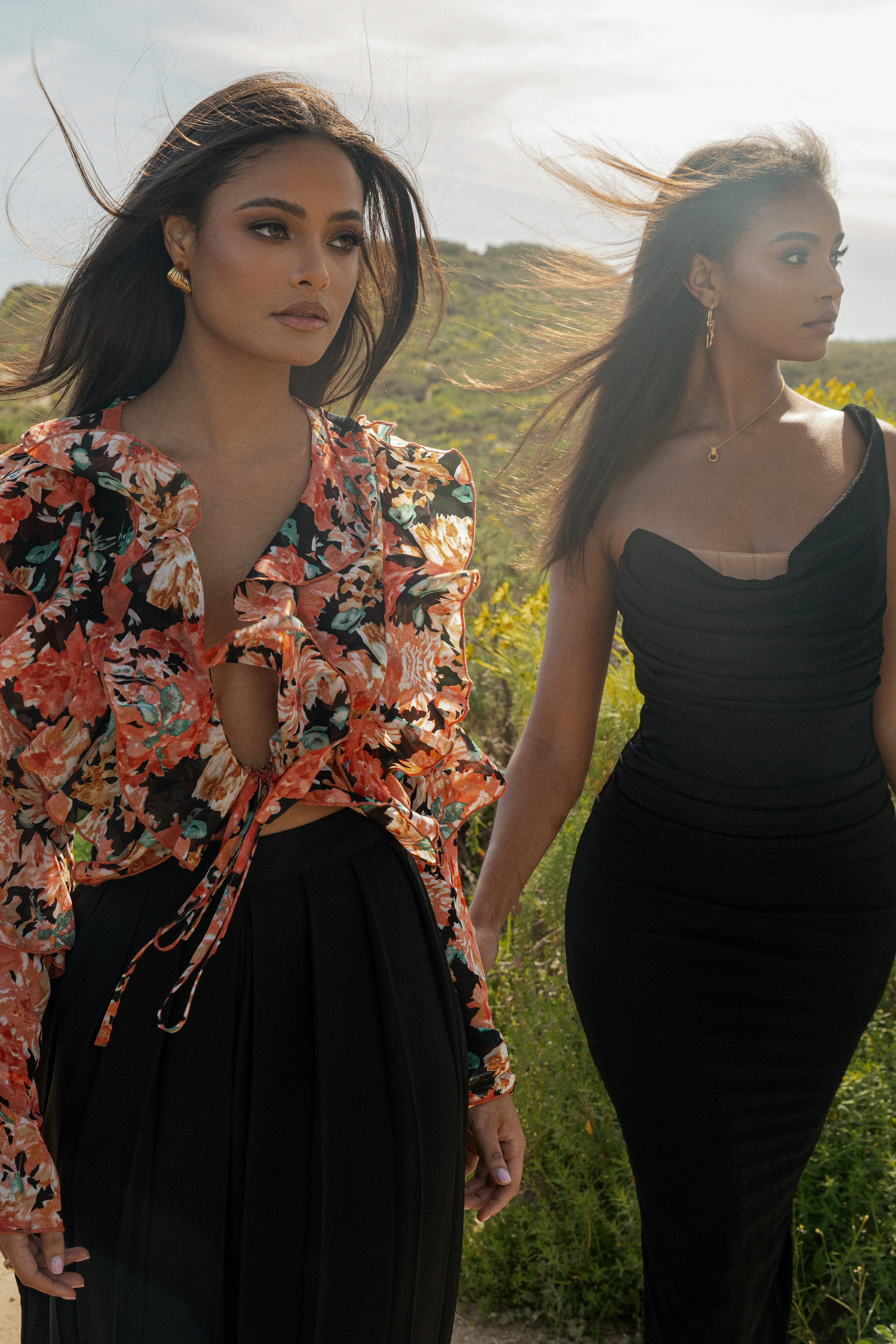 Black Floral Yvanna Ruffle Top - Image 15