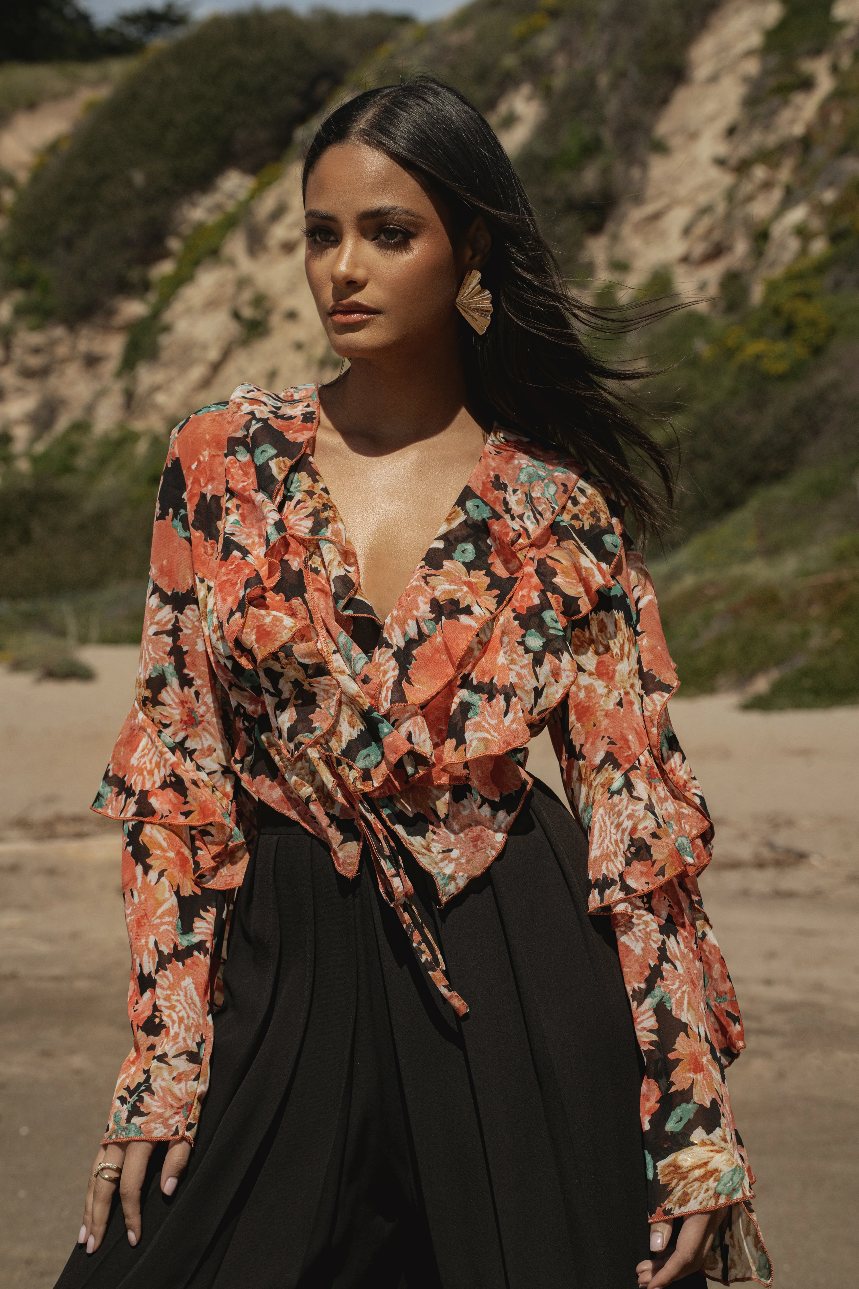 Black Floral Yvanna Ruffle Top - Image 5