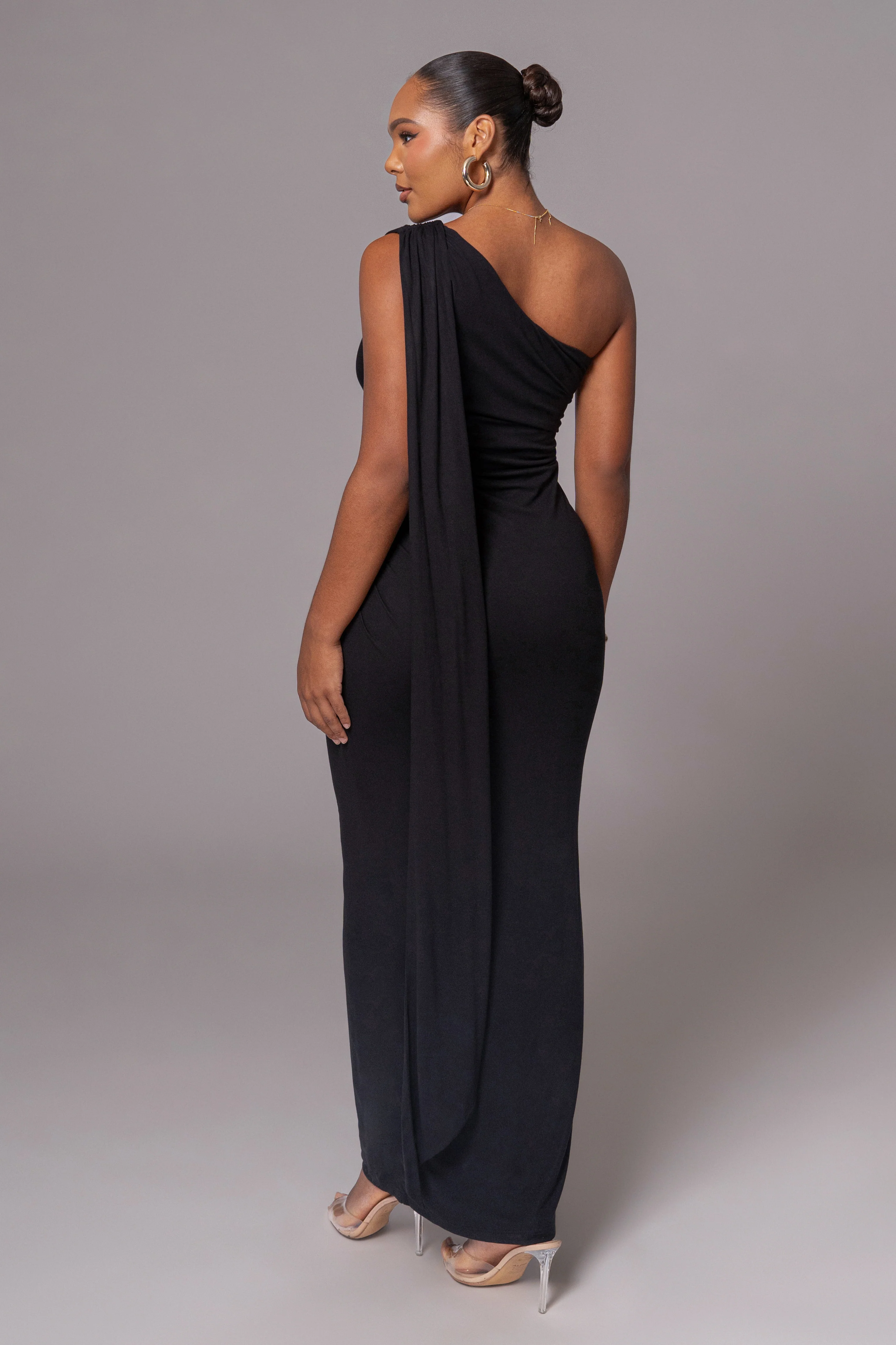 Black Kianna Drape Maxi Dress - Image 2