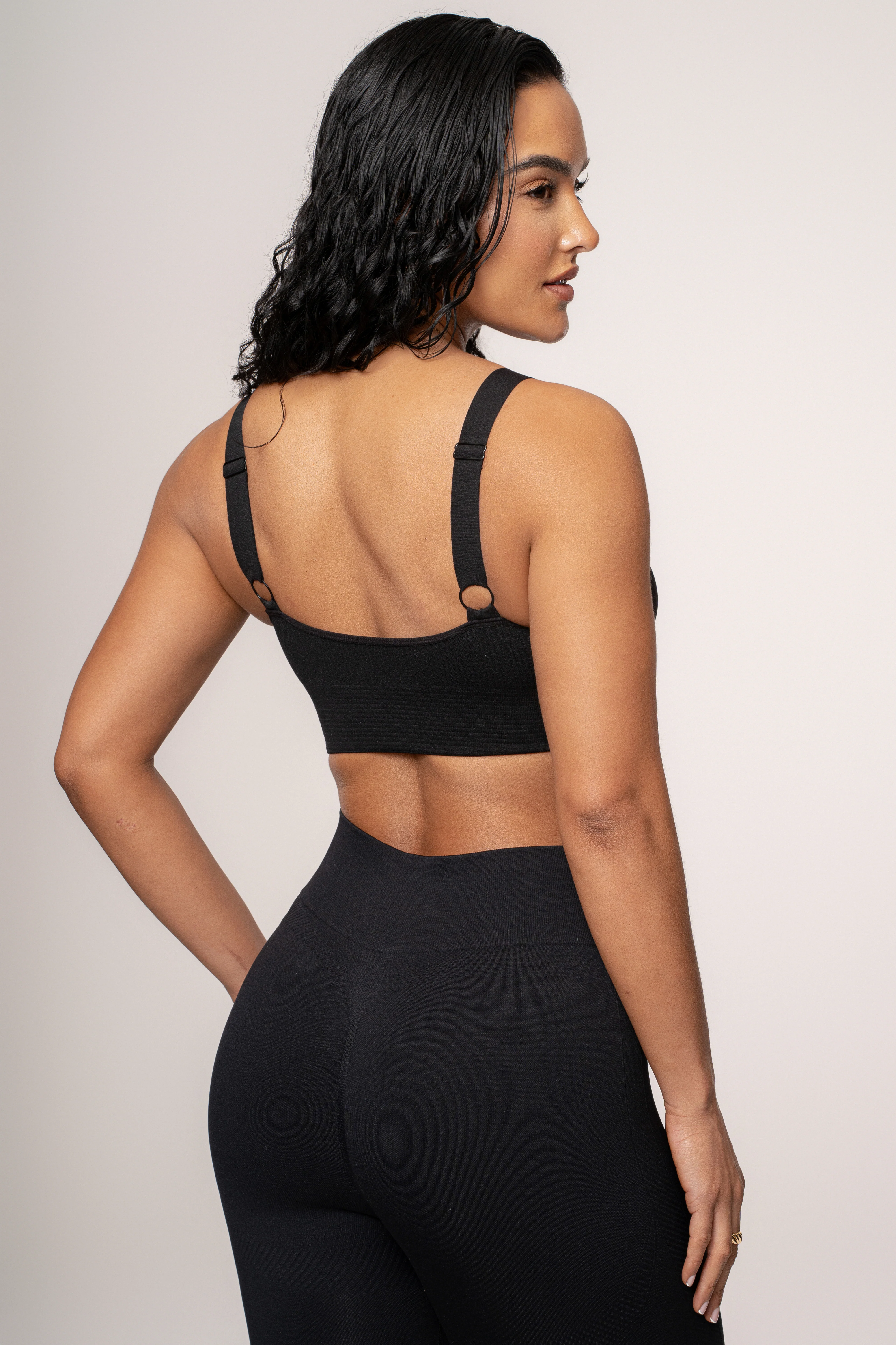 Black New Flow Active Top - Image 5