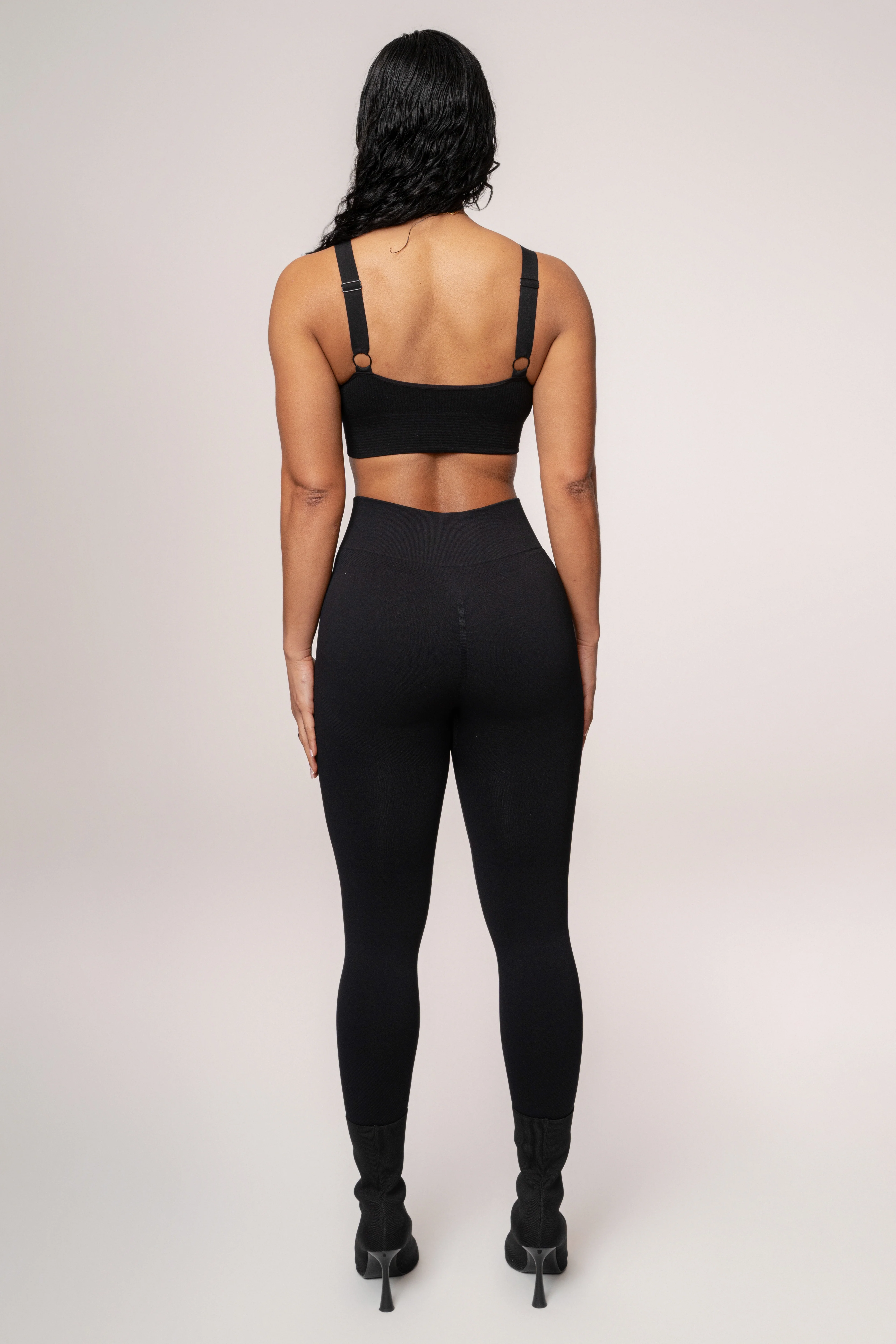 Black New Flow Active Top - Image 9