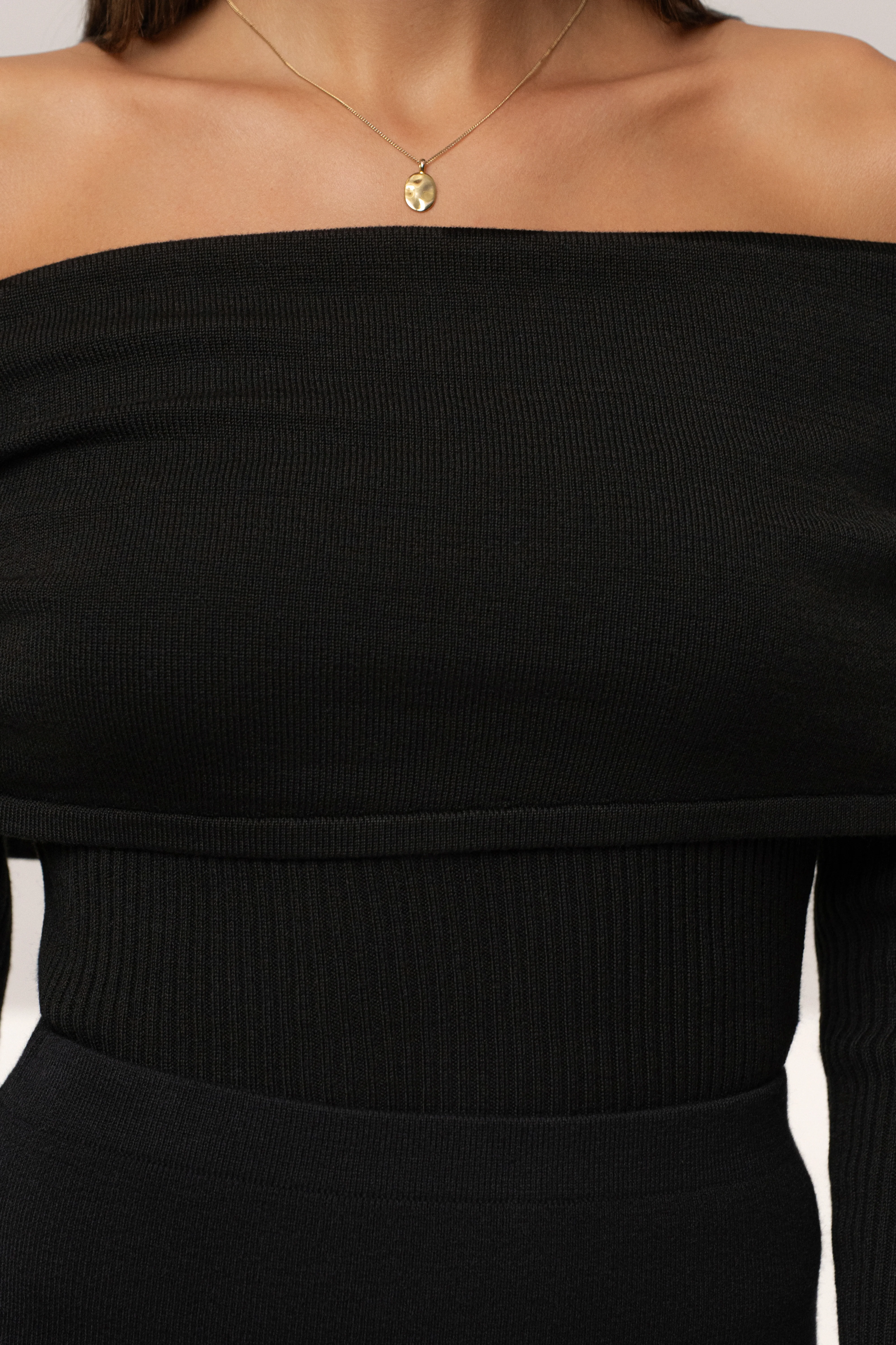 Black Off The Shoulder Knit Top - Image 10