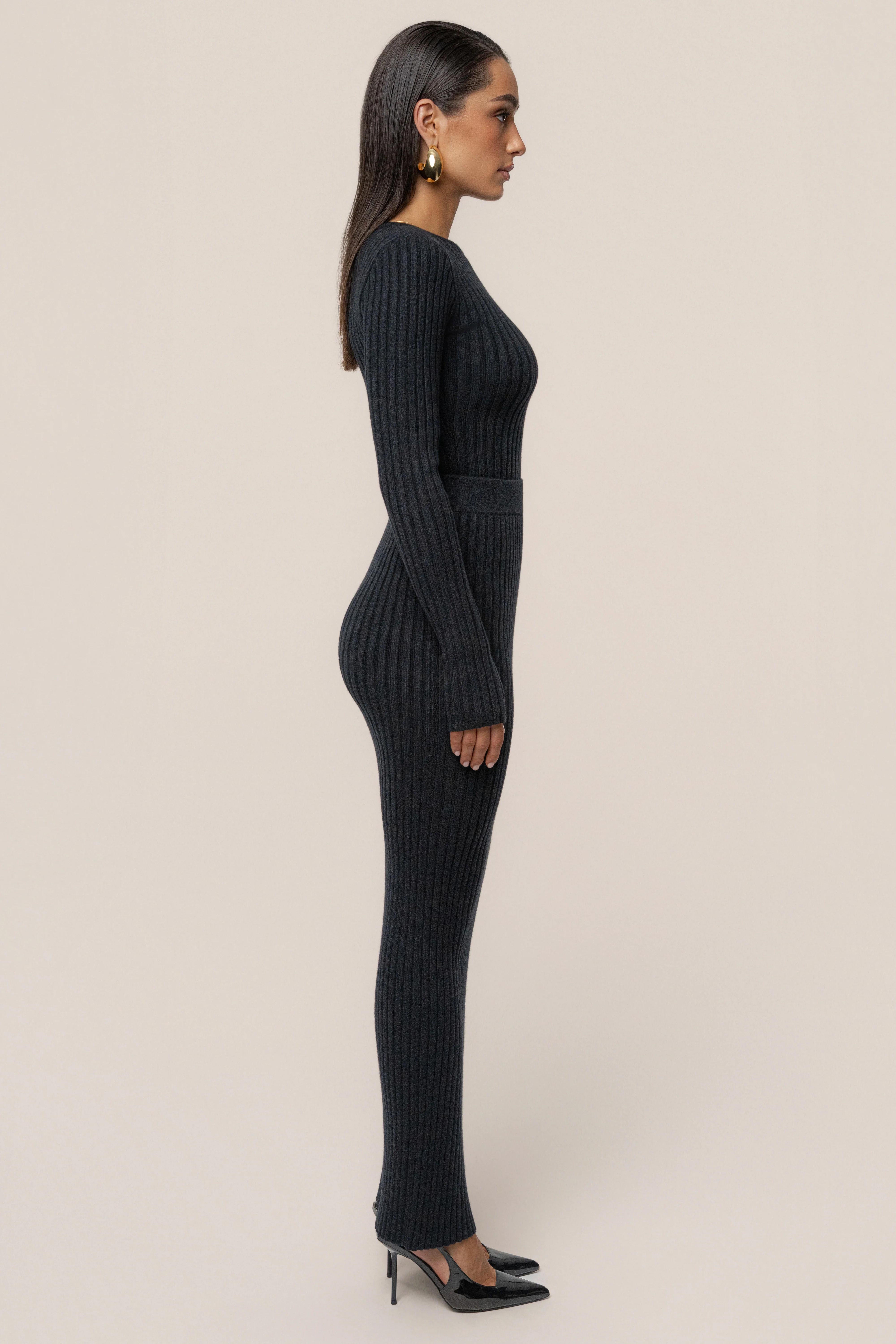 Black Overcast Ribbed Top - Image 8
