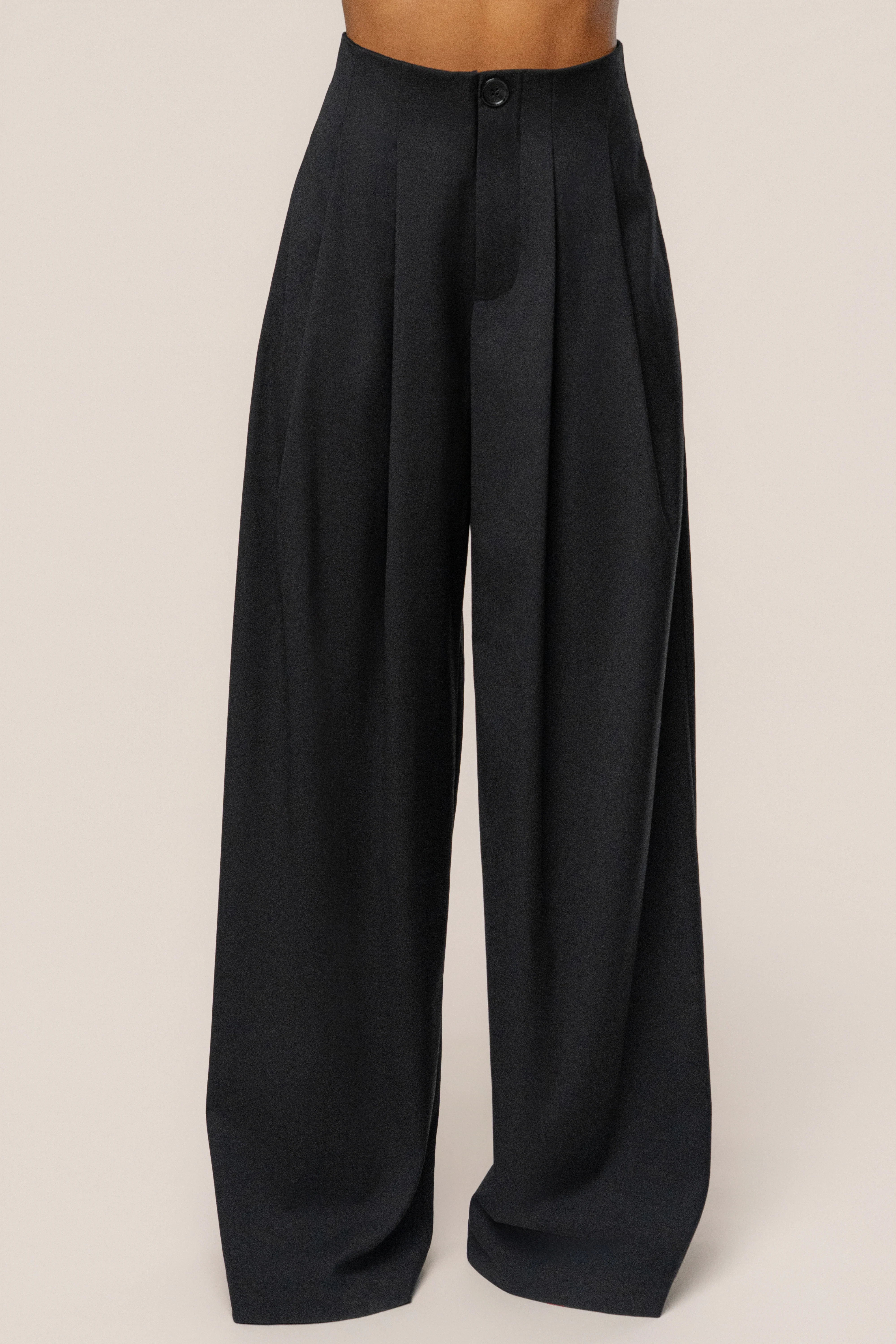 Black Polished Pleat Trouser - Image 2