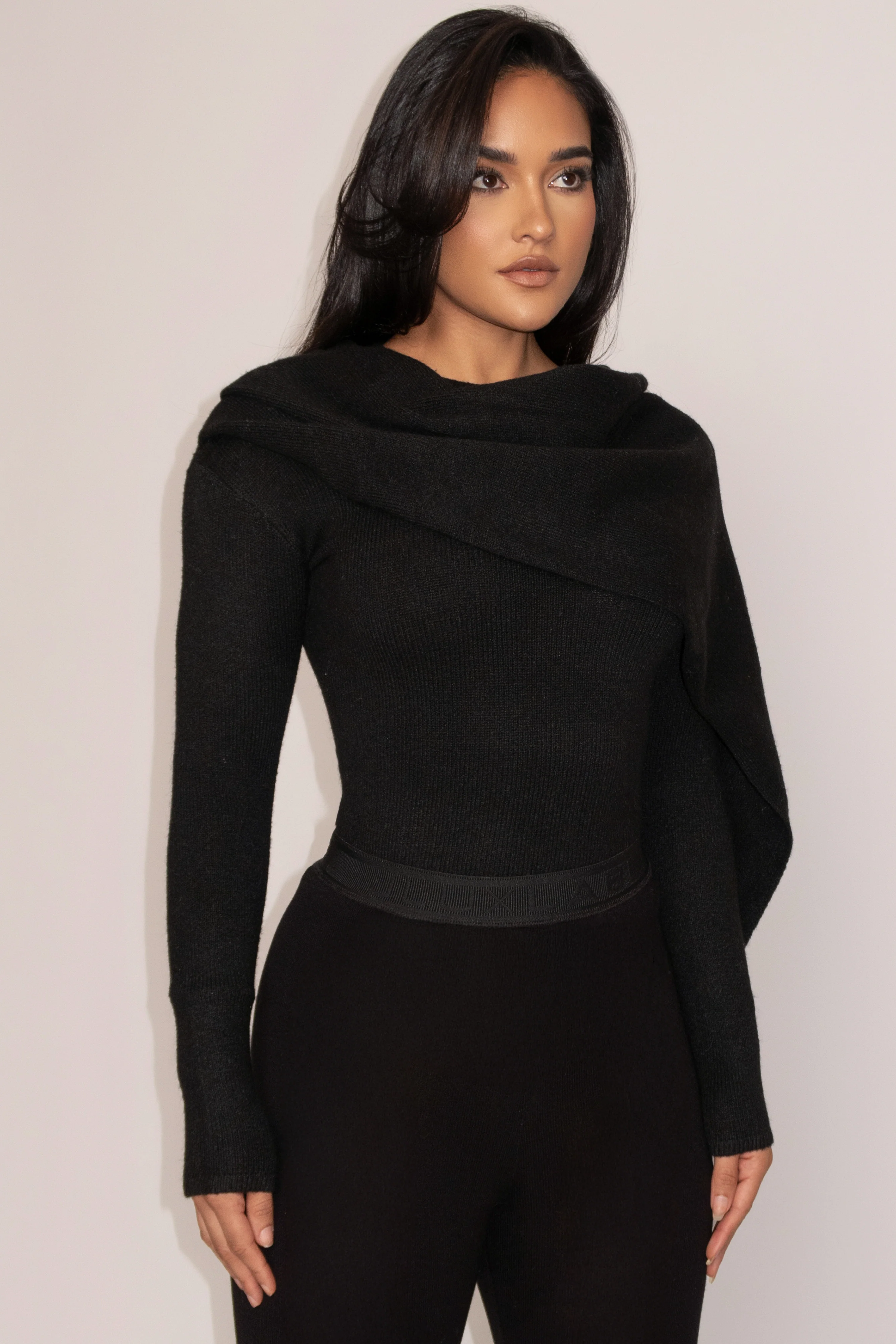 Black Ribbed Scarf Top - Image 12