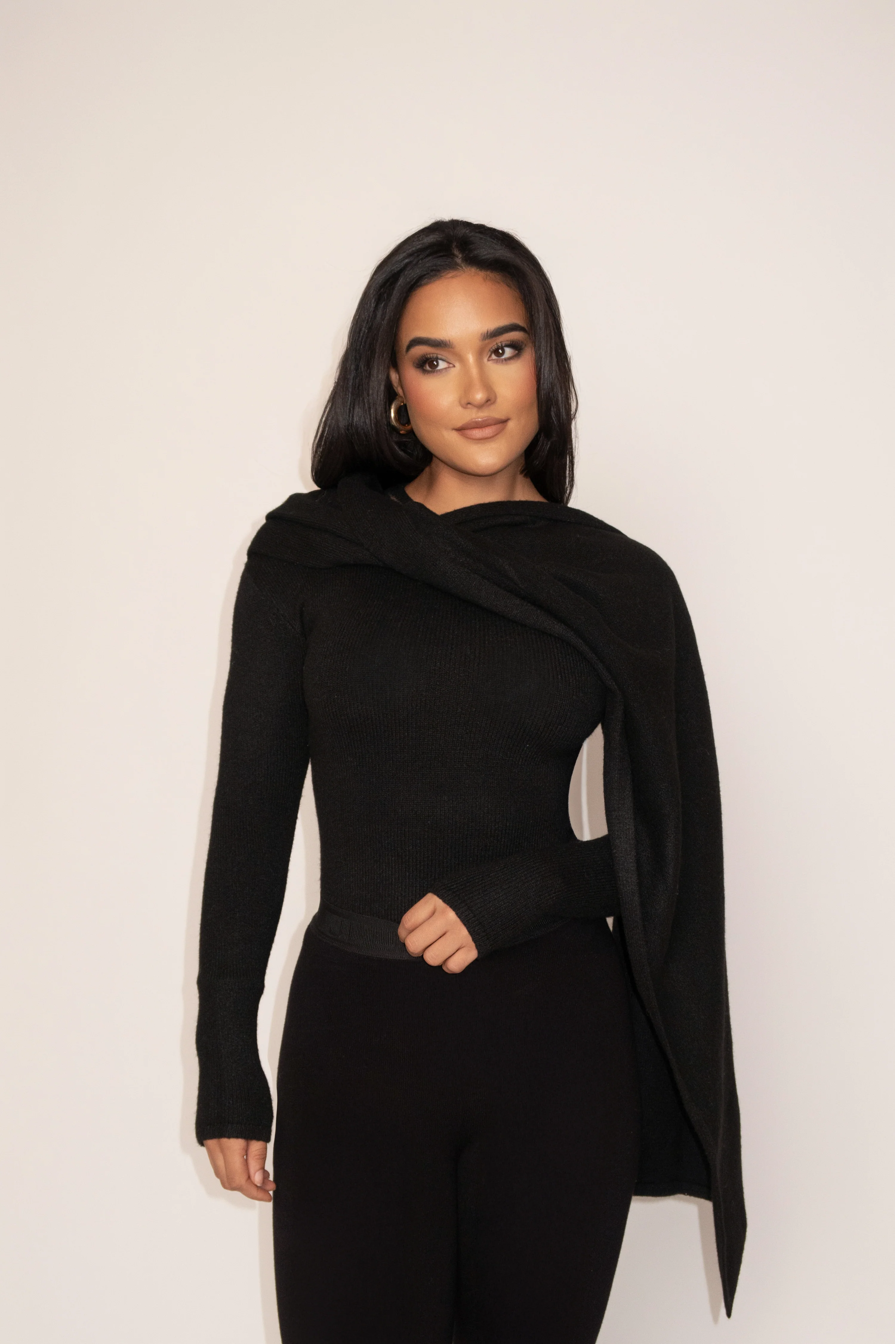 Black Ribbed Scarf Top - Image 4