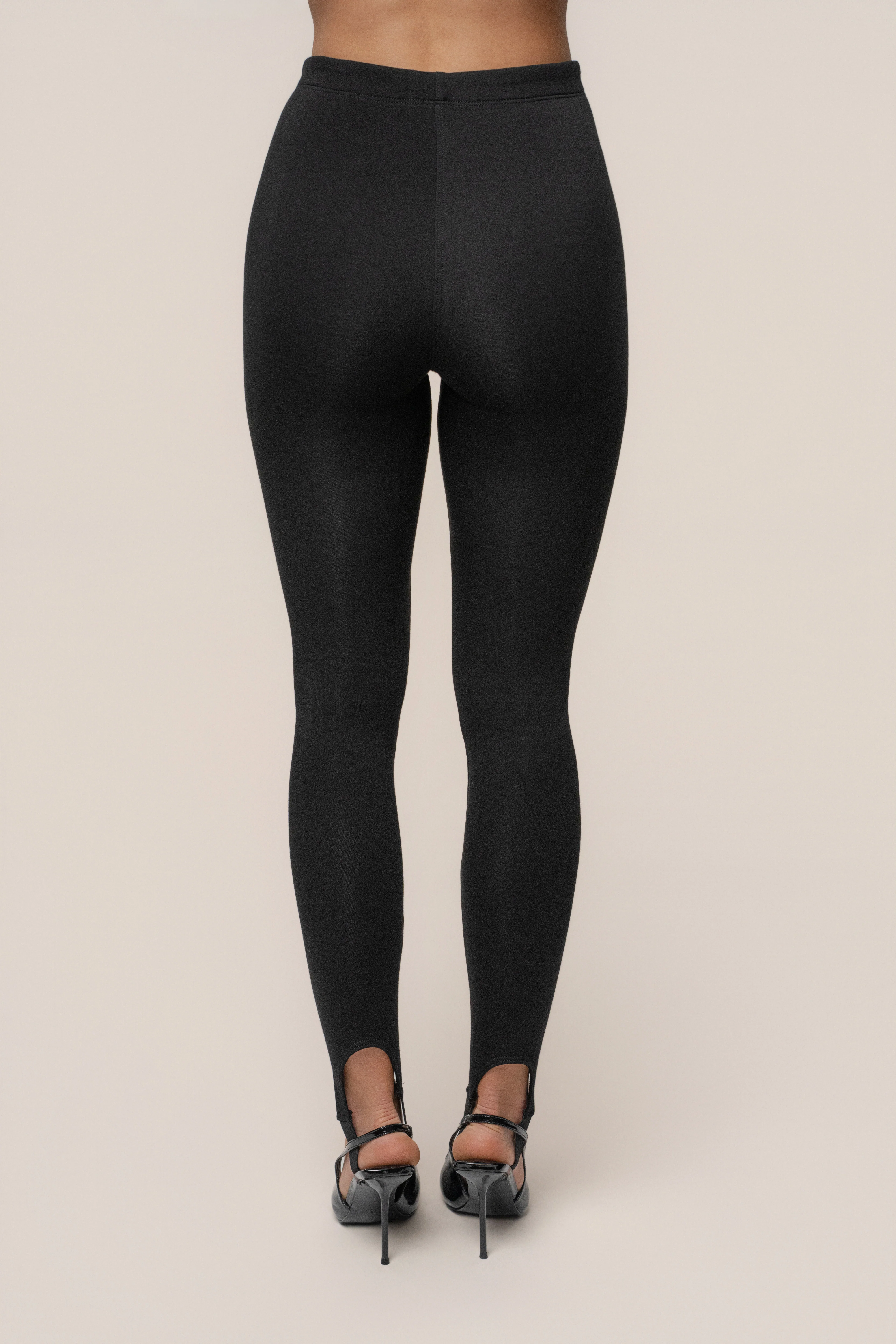 Black Sculpted Stirrup Legging - Image 9