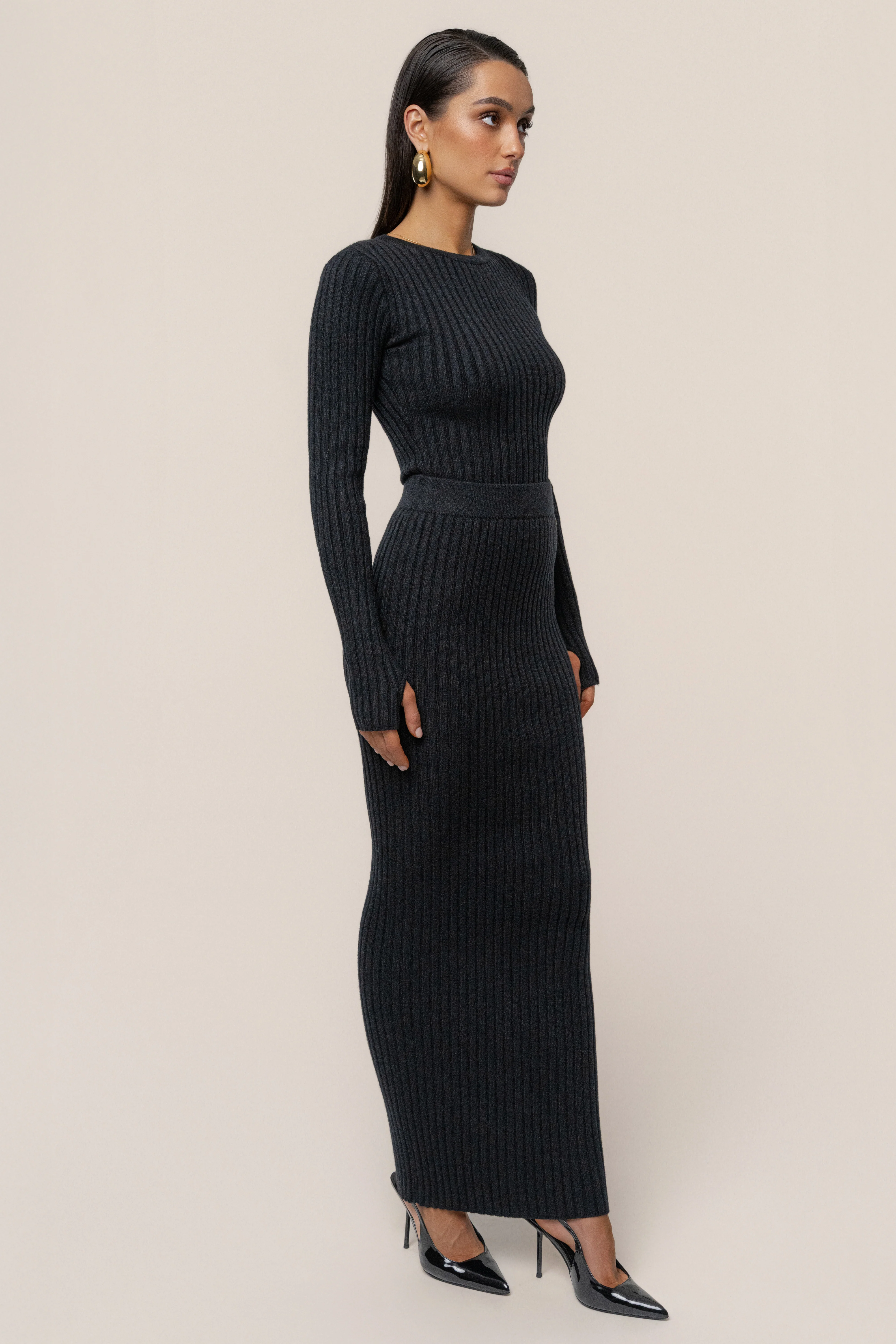 Black Soft Reset Ribbed Skirt - Image 6