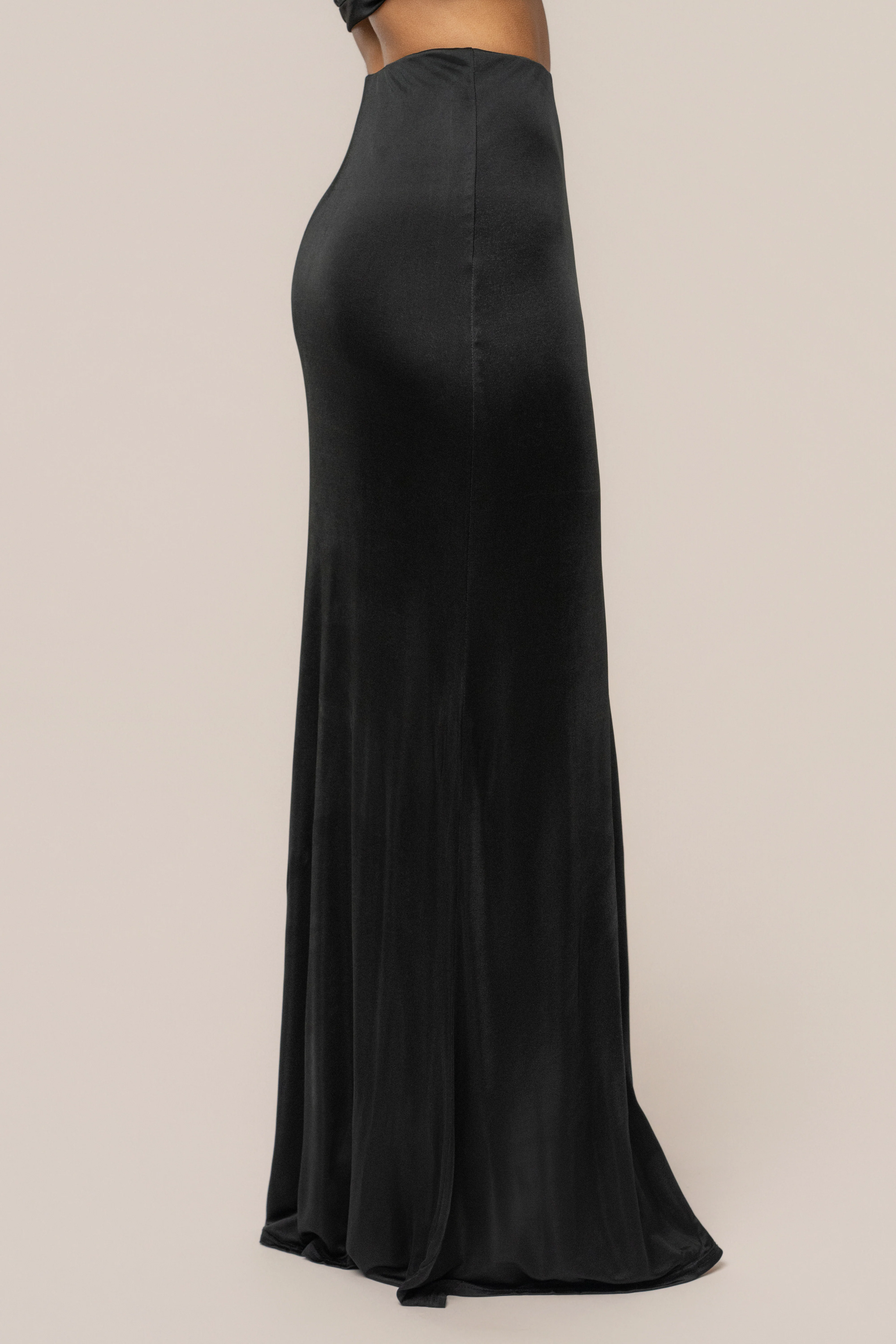 Black Ultra High Waist Maxi Skirt - Image 6
