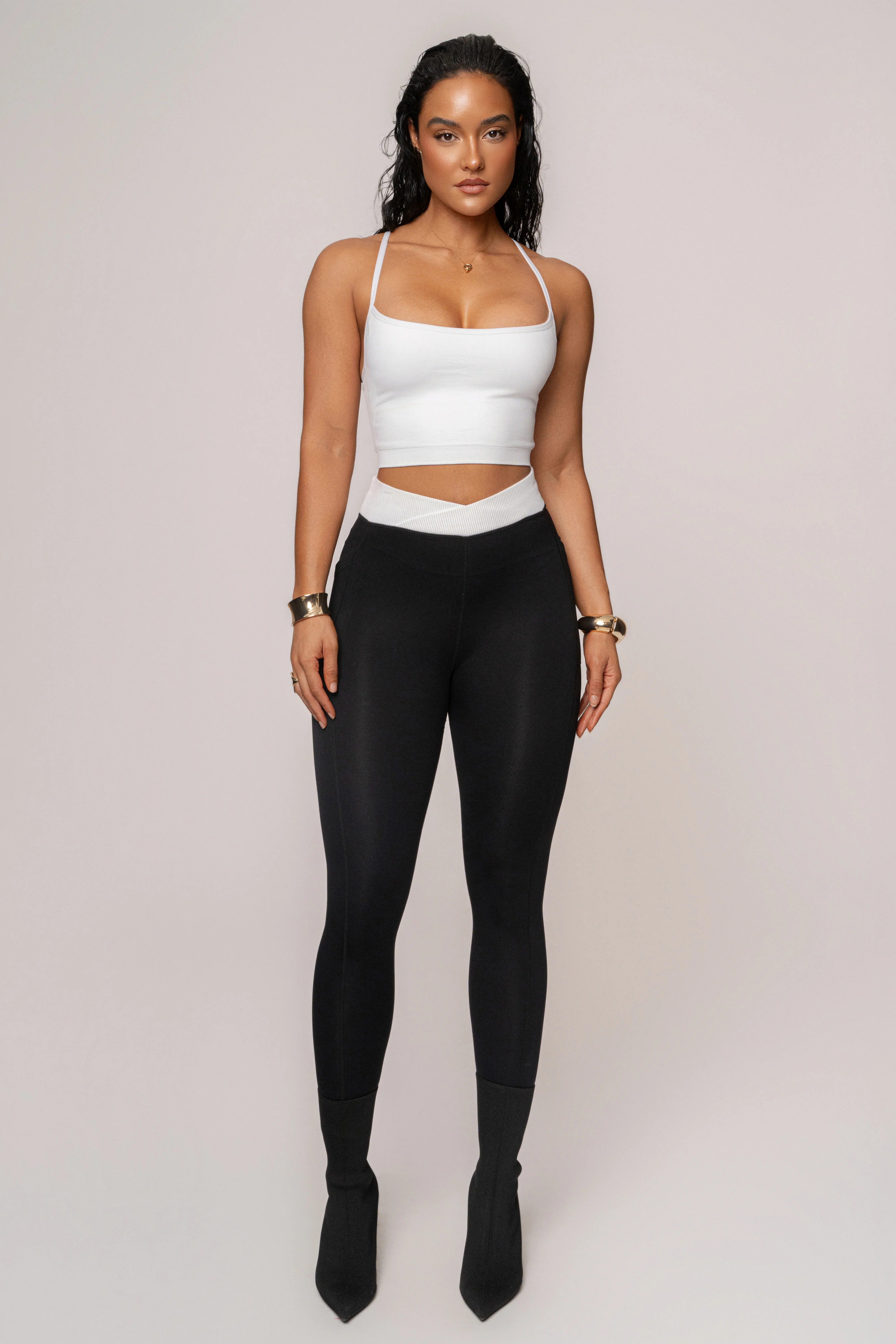 Black/White Inspire Movement Leggings - Image 4