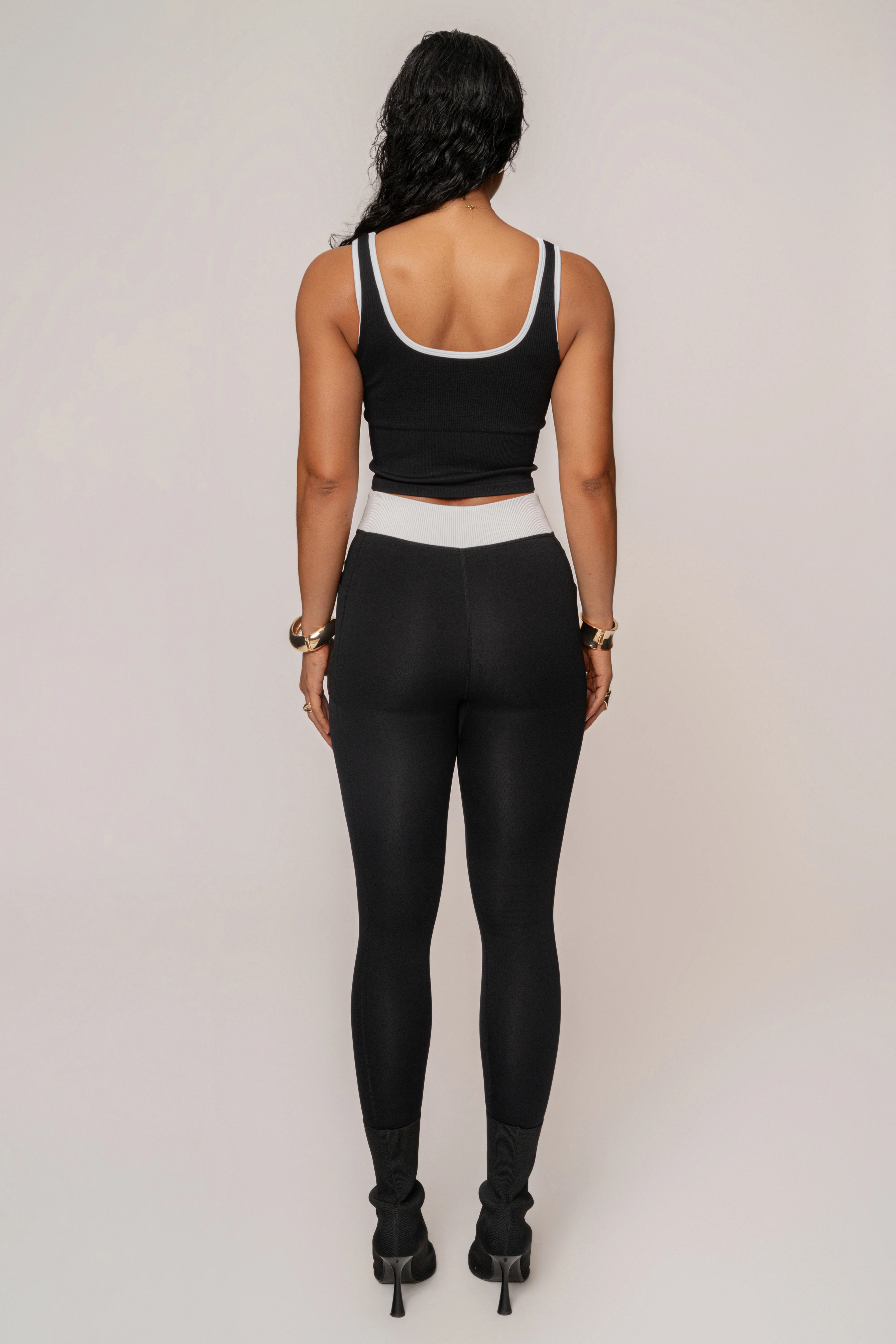 Black/White Limitless Performance Top - Image 8