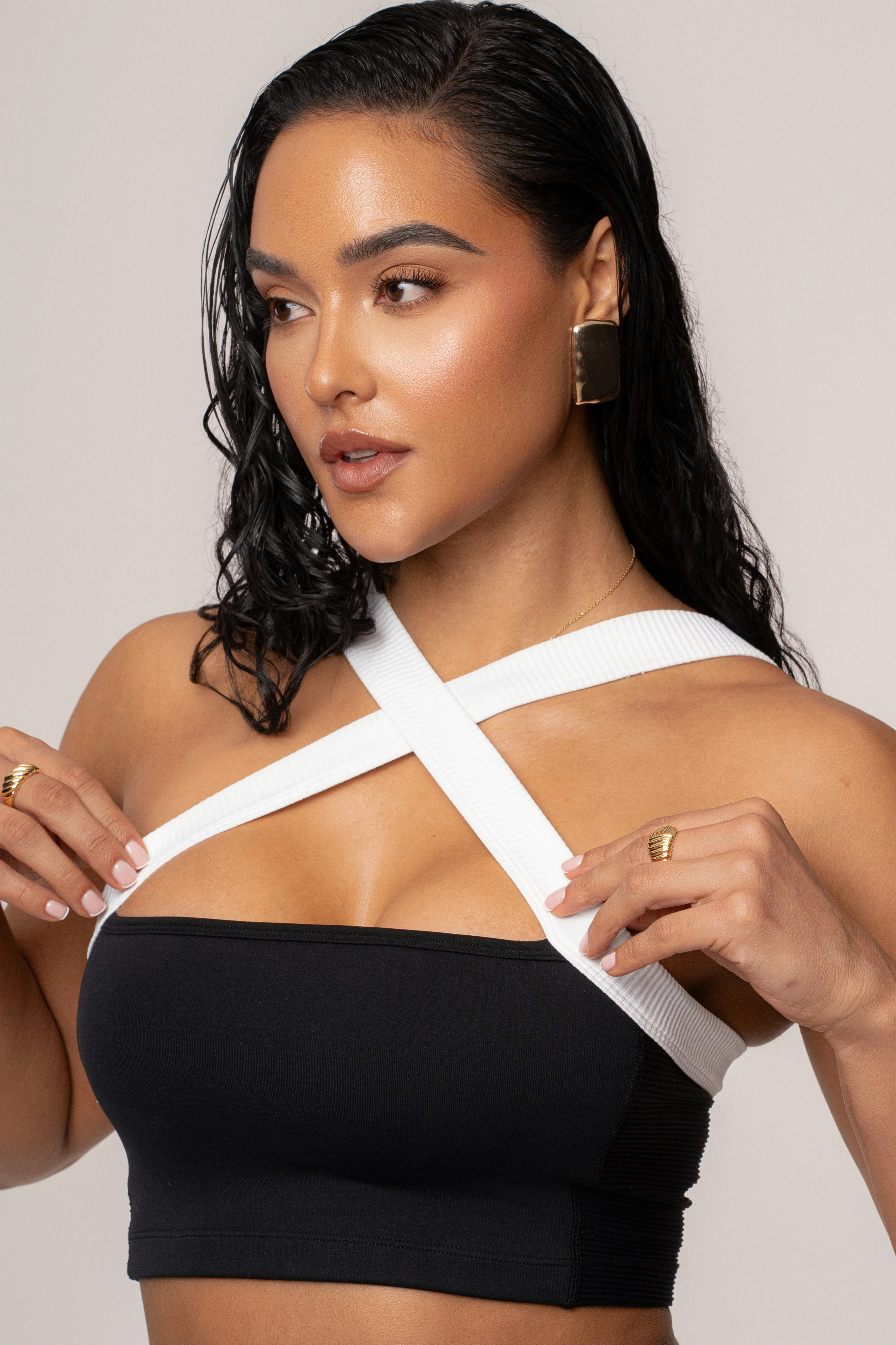 Black/White Ultimate Ribbed Halter Top - Image 8