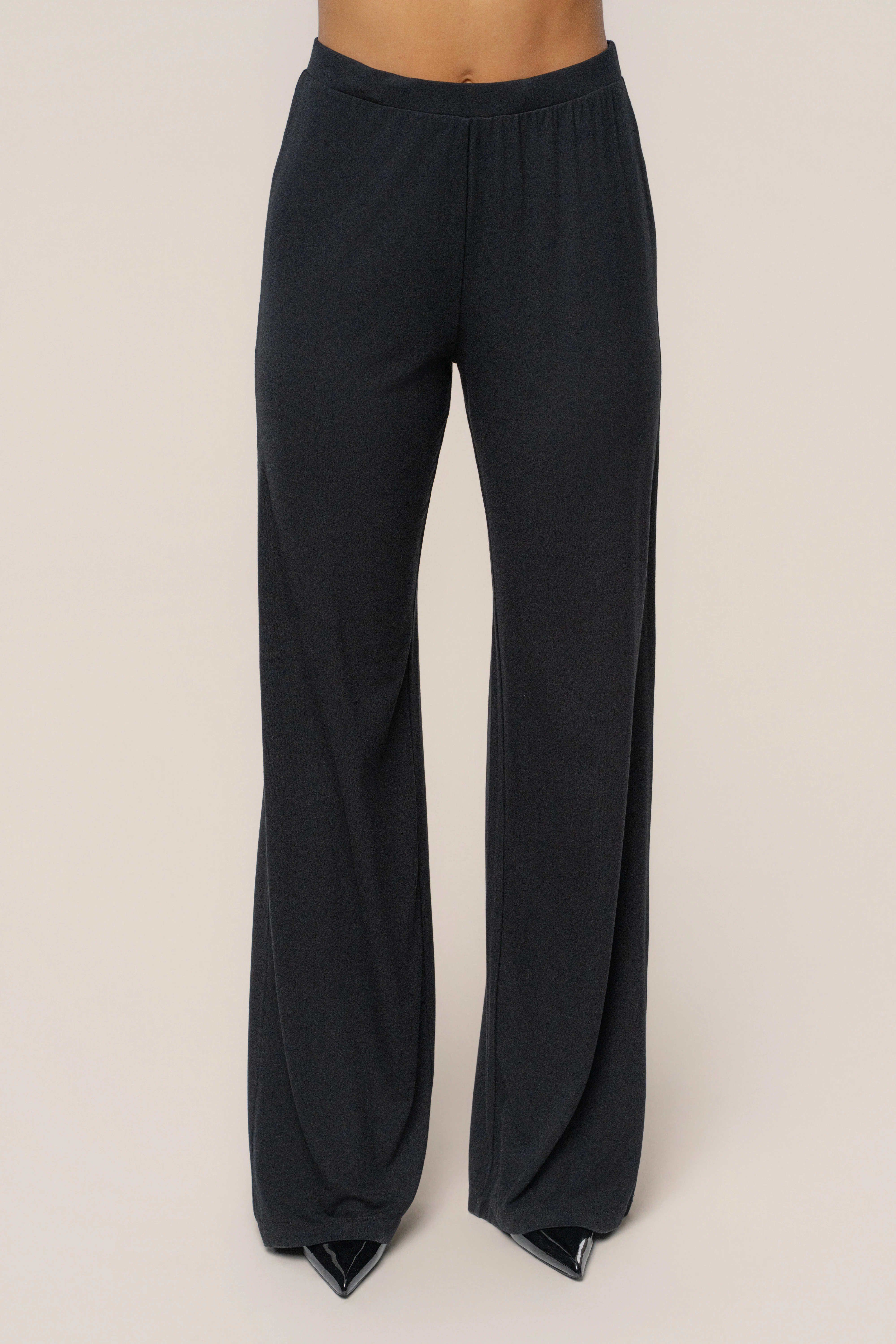 Black Winter Soirée Pant Set - Image 3