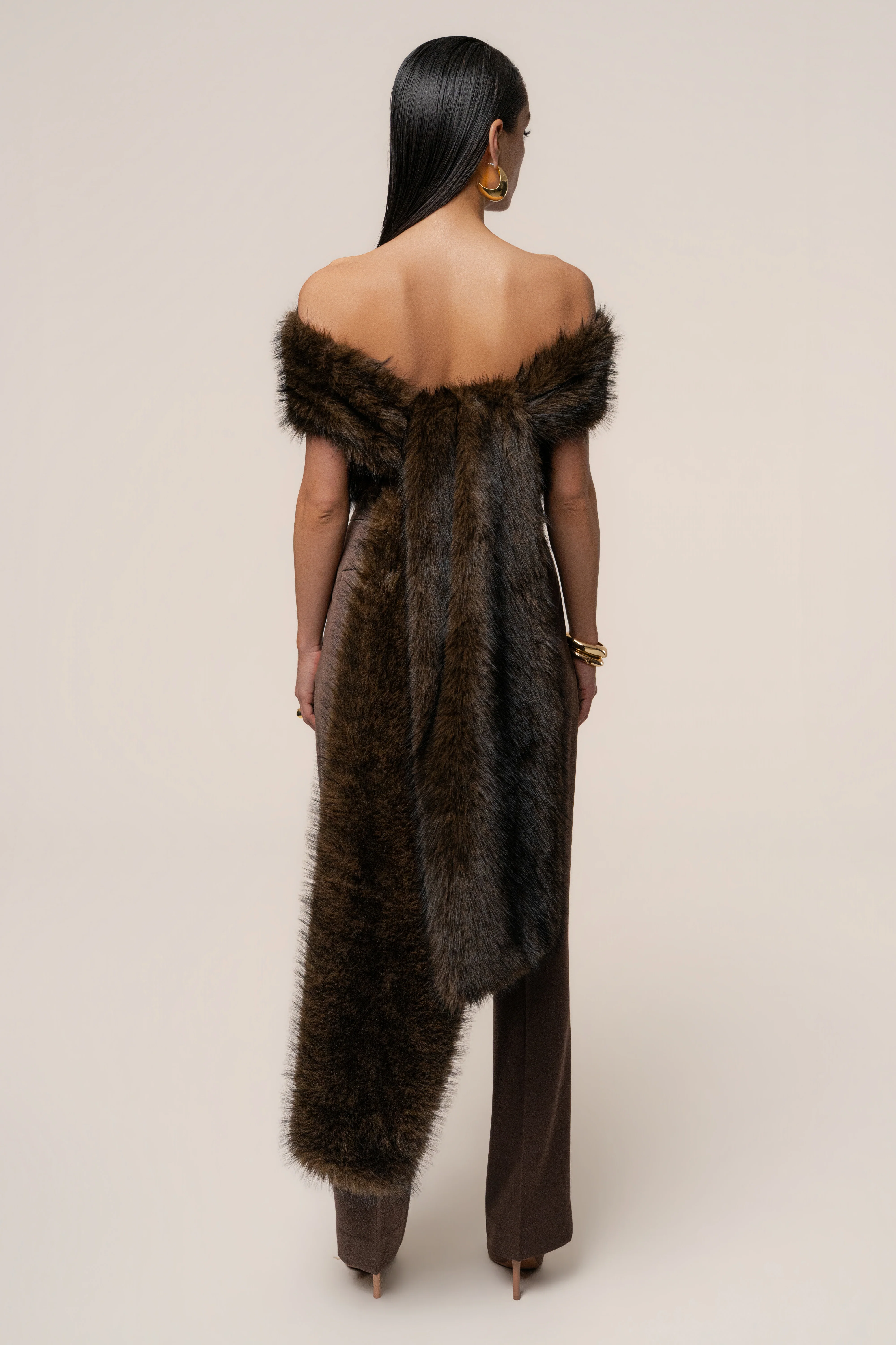 Brown Winter Bliss Faux Fur Wrap - Image 10