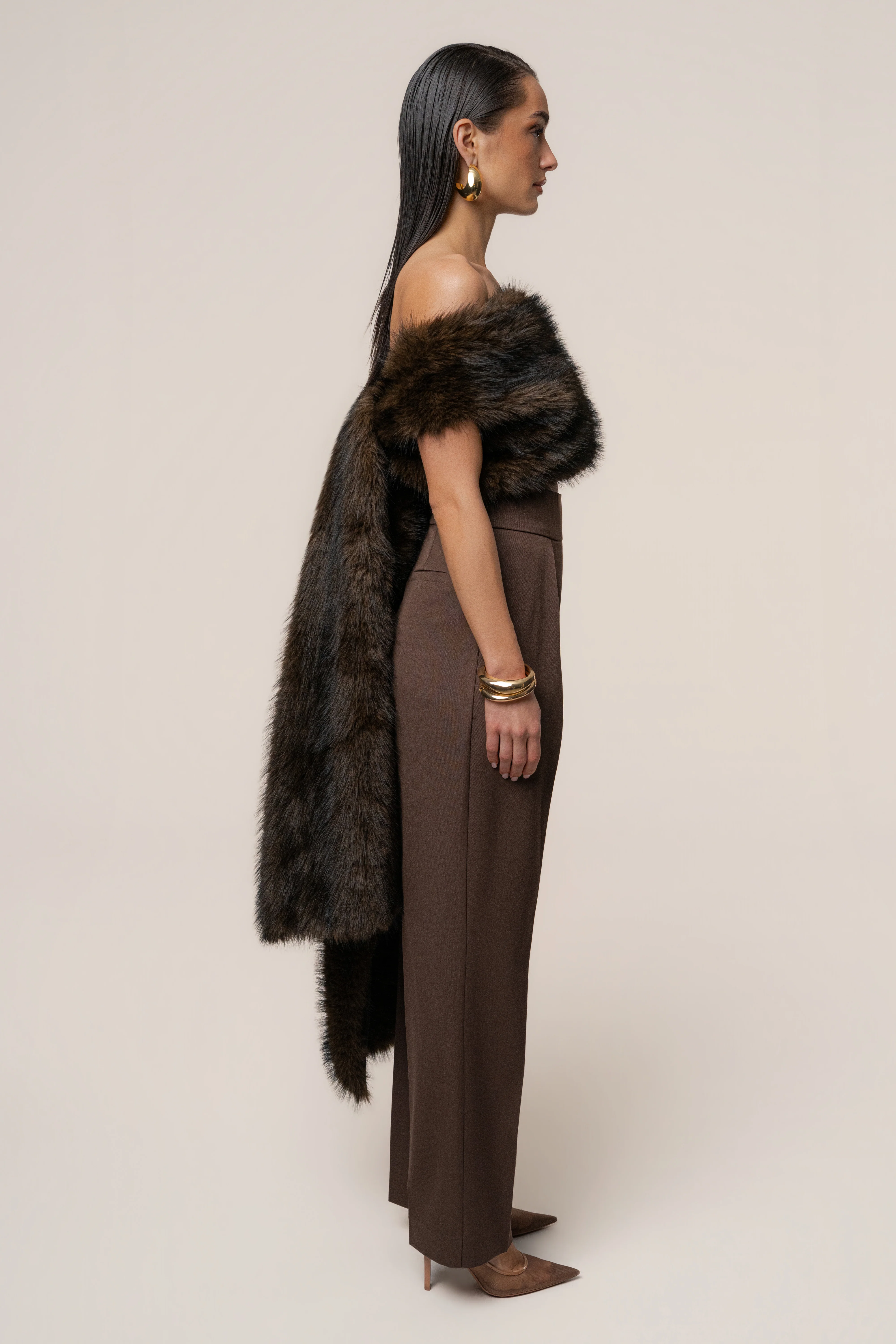 Brown Winter Bliss Faux Fur Wrap - Image 11