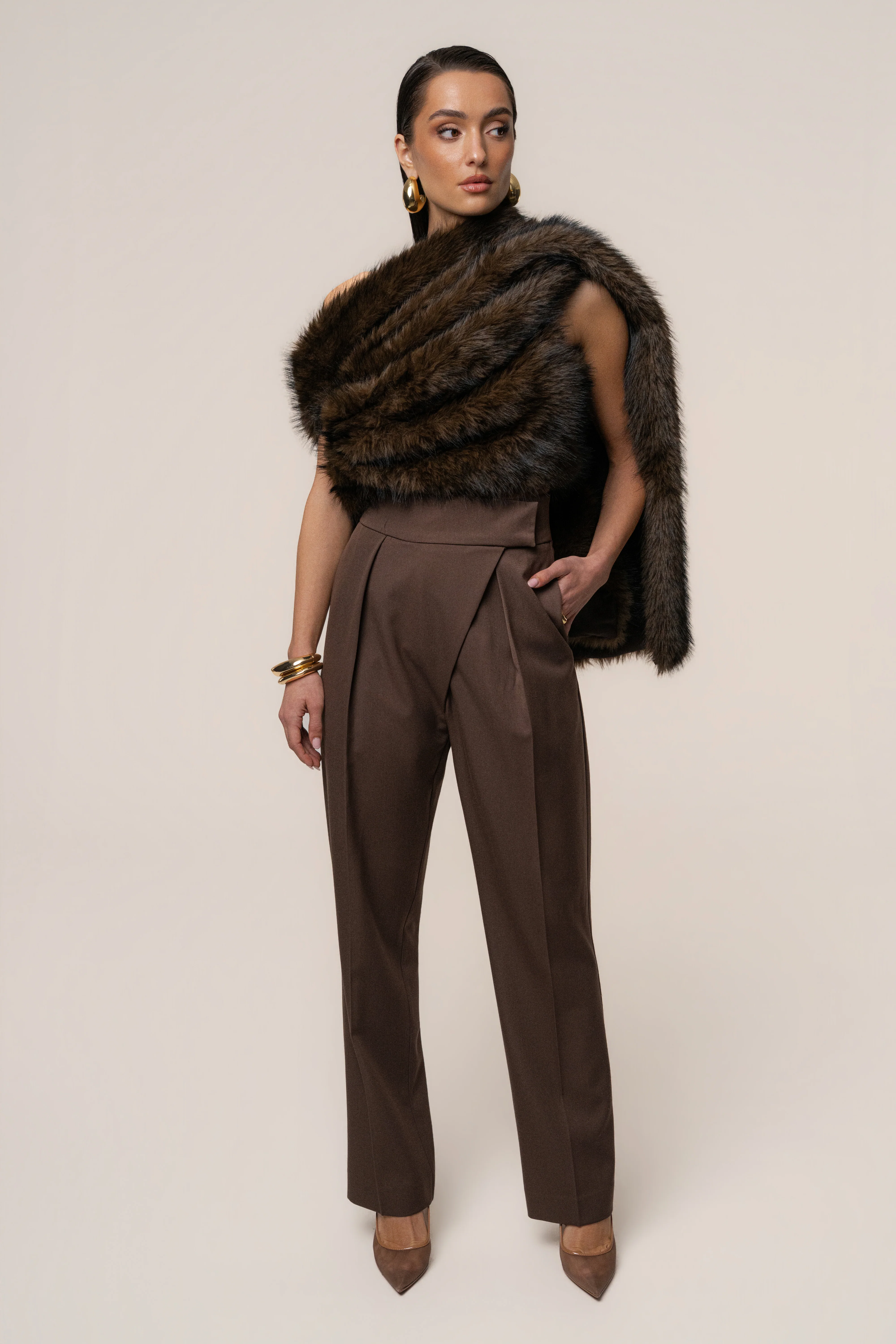 Brown Winter Bliss Faux Fur Wrap - Image 4