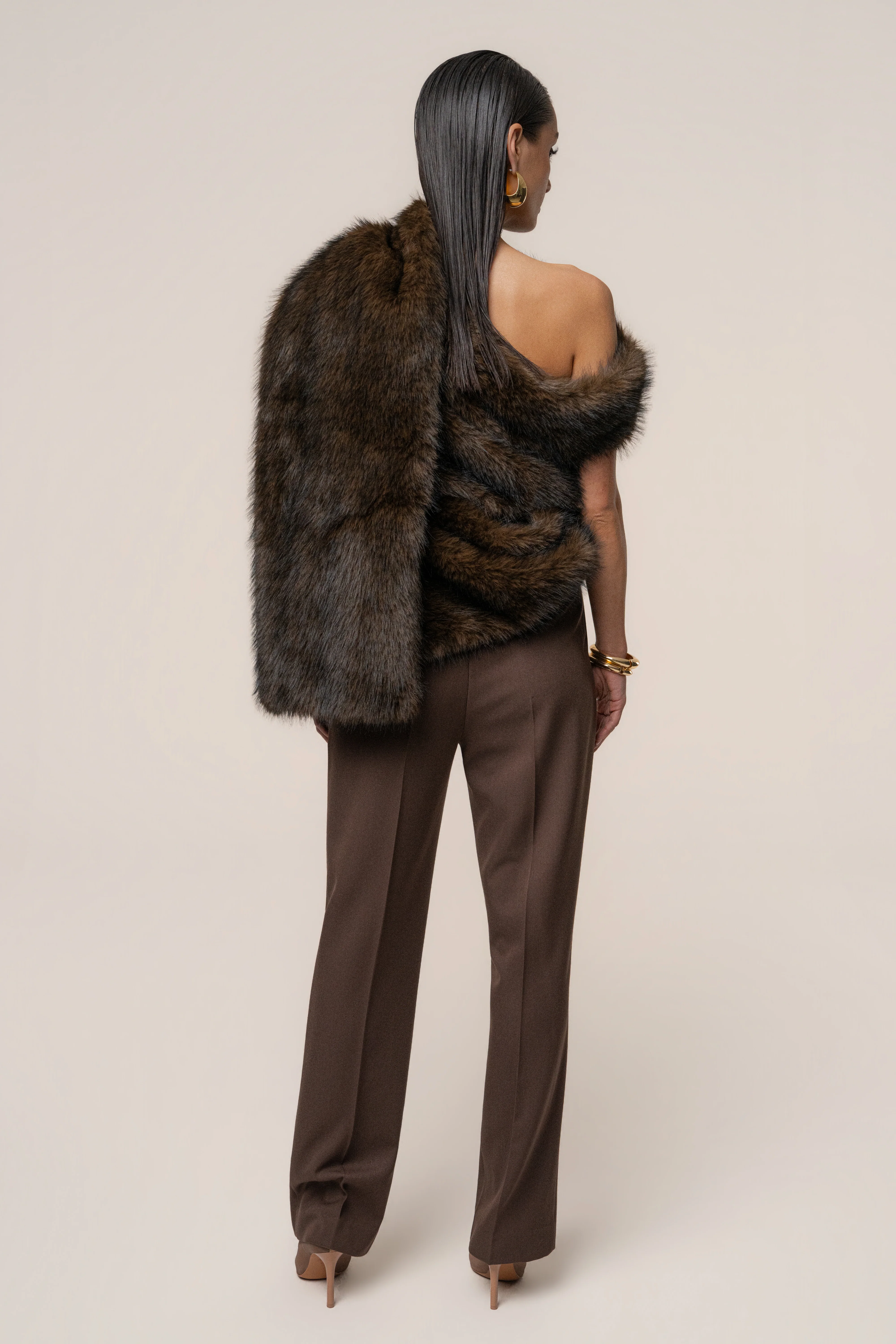 Brown Winter Bliss Faux Fur Wrap - Image 5