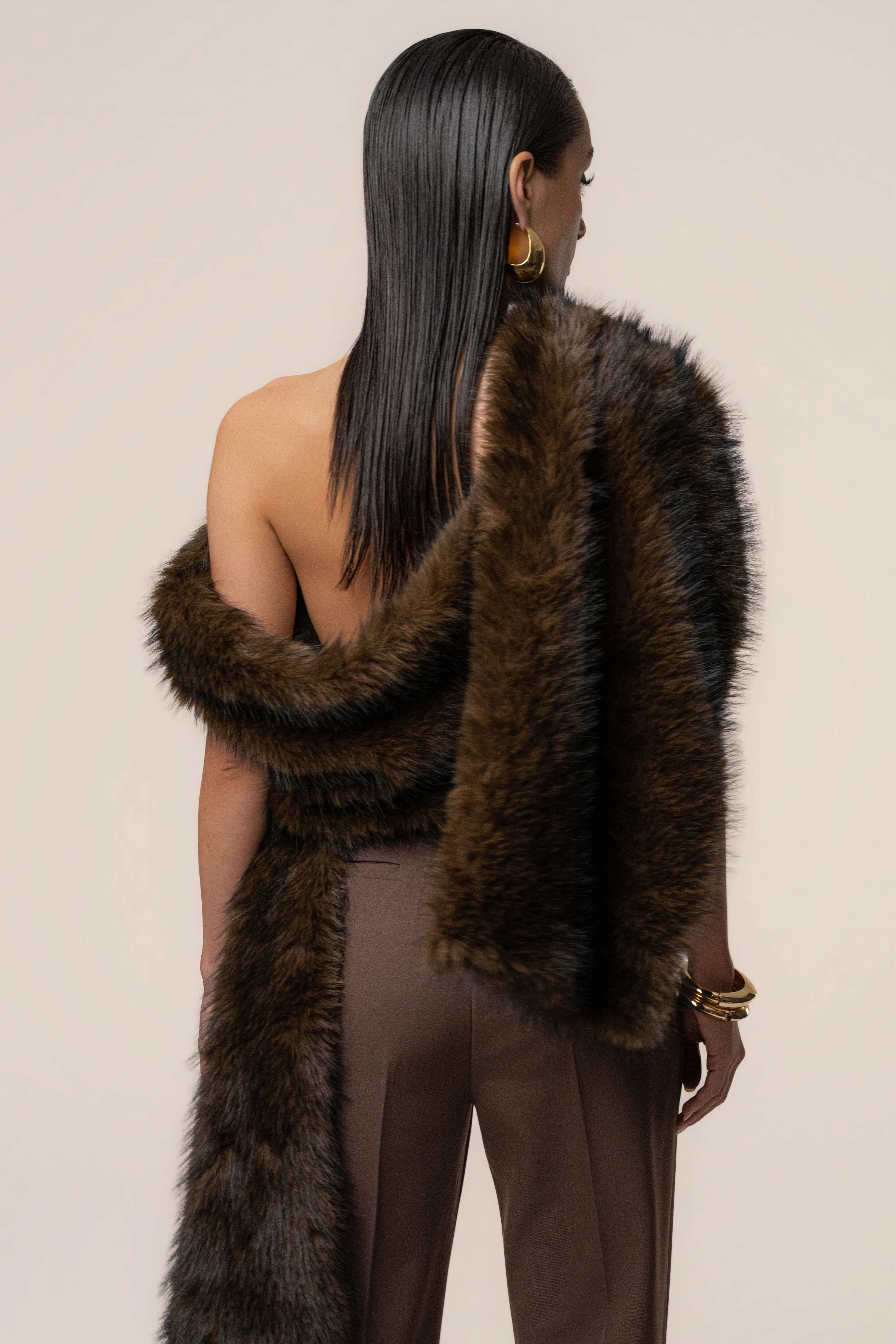 Brown Winter Bliss Faux Fur Wrap - Image 7