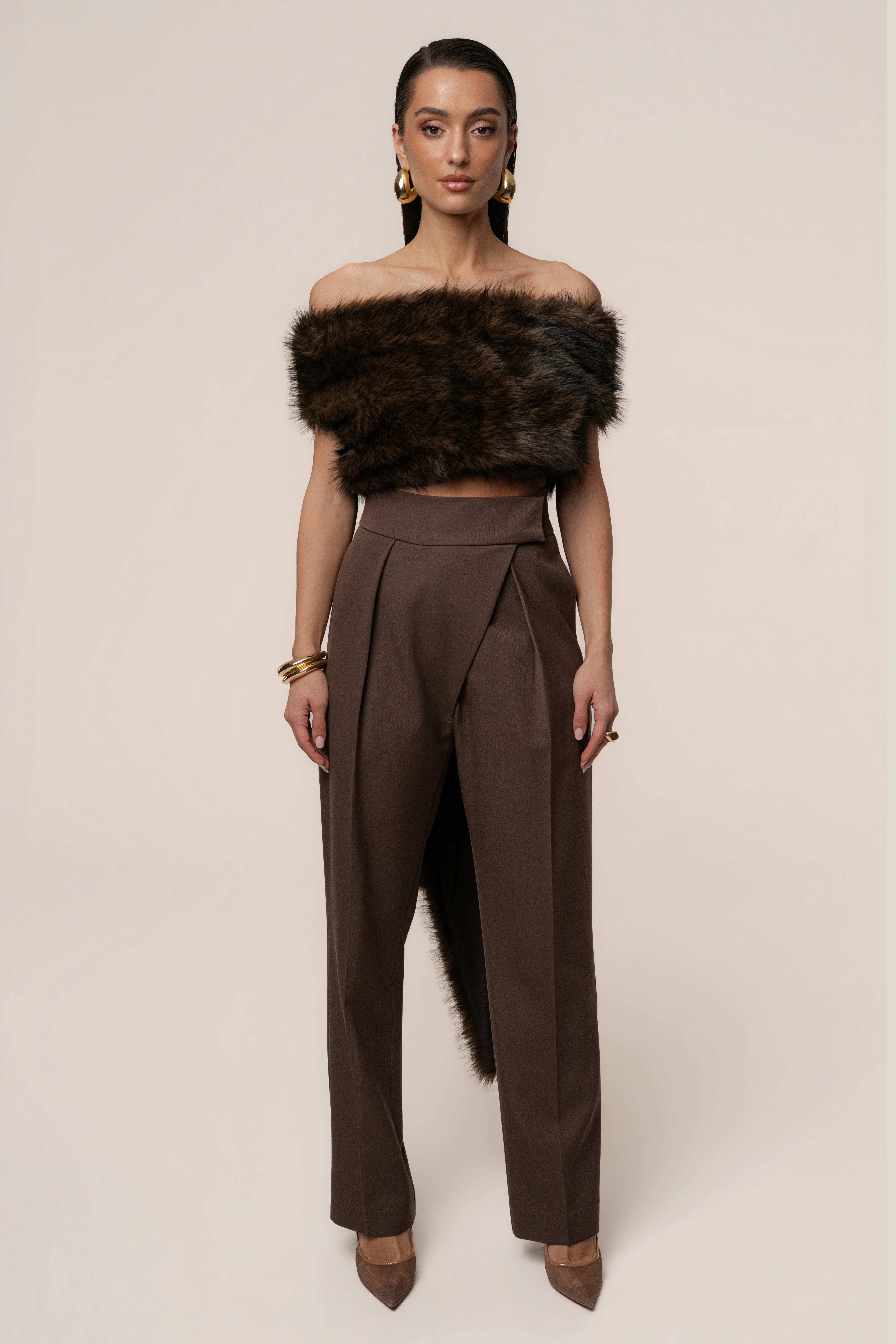 Brown Winter Bliss Faux Fur Wrap - Image 8