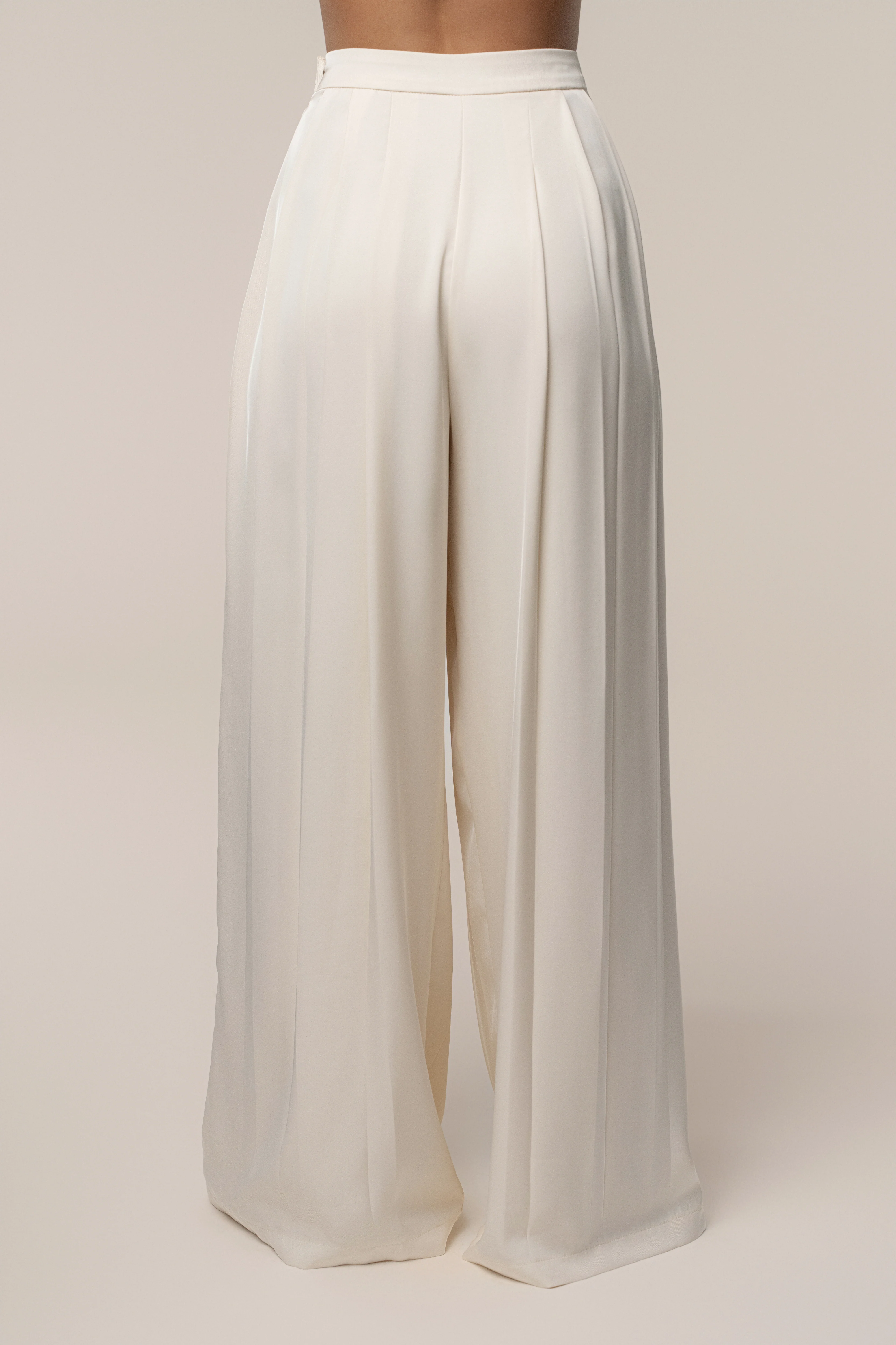 Buttercream Clara Wide Leg Pleated Trousers - Image 10