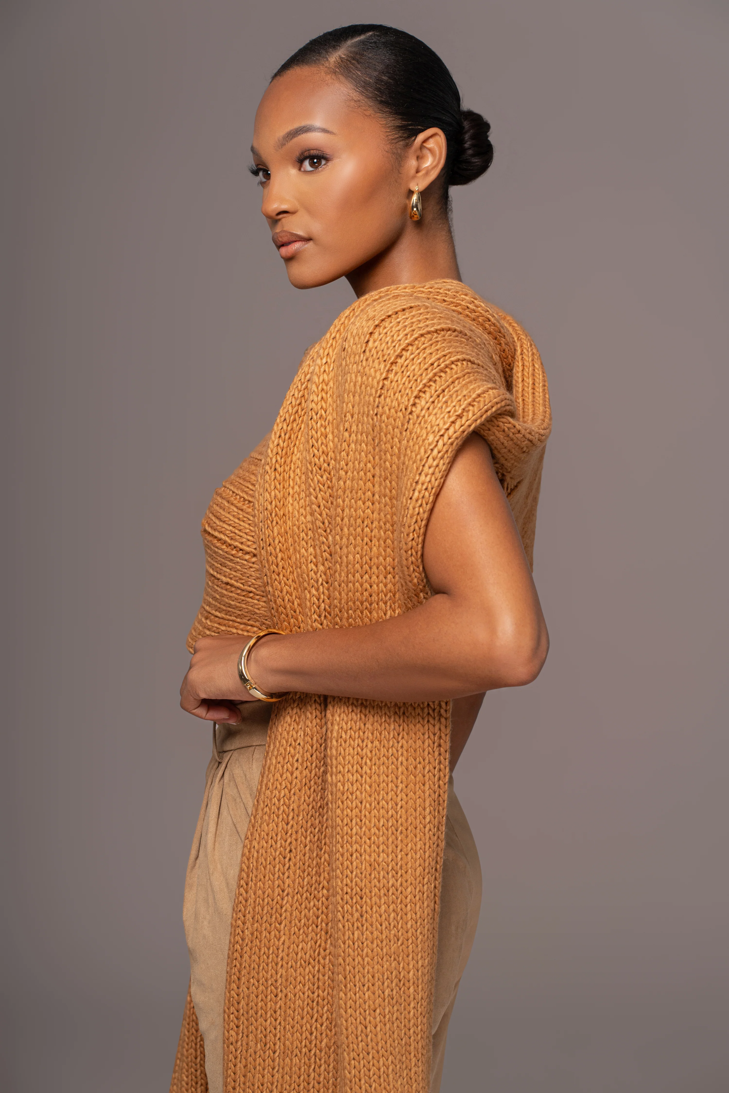 Camel Soft Life Cable Knit Sweater Top - Image 4