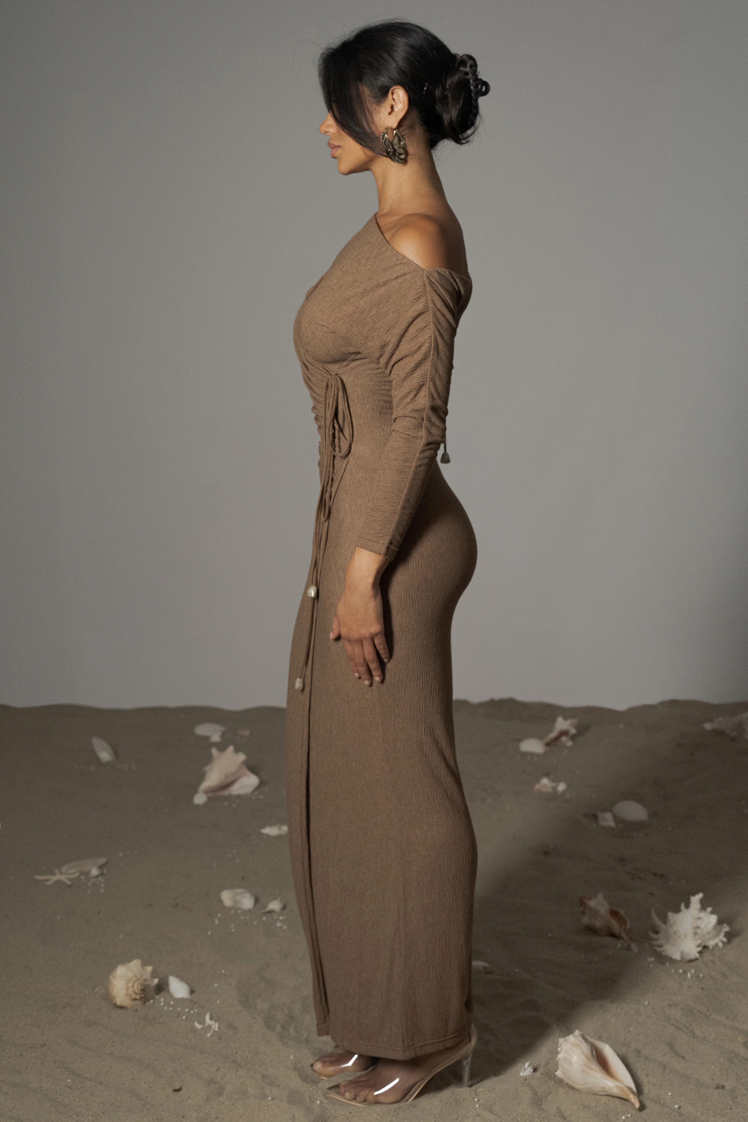 Chocolate Odelia Crinkled Maxi Dress - Image 3
