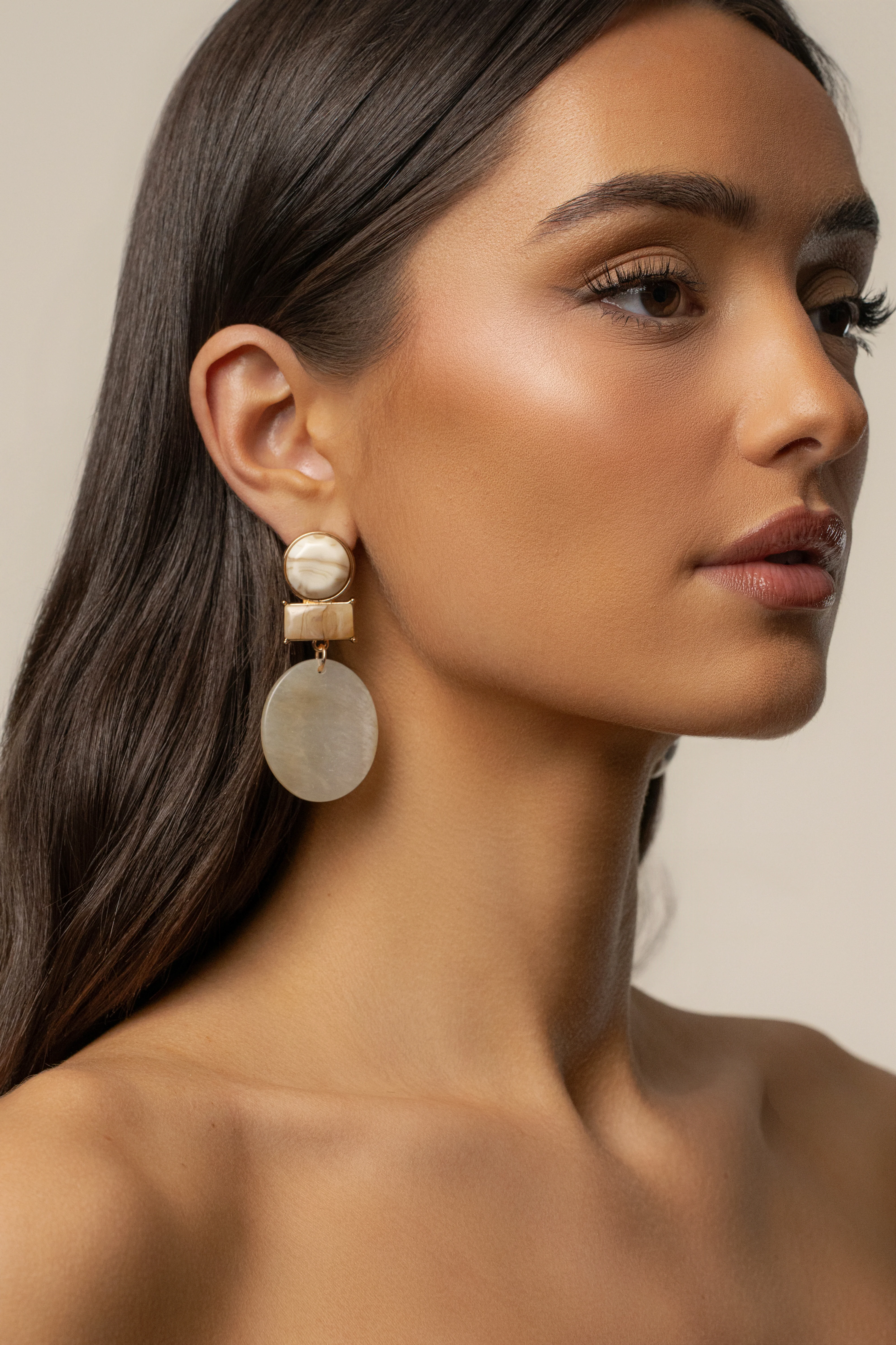 Gold  Escape Dangle Earrings - Image 4