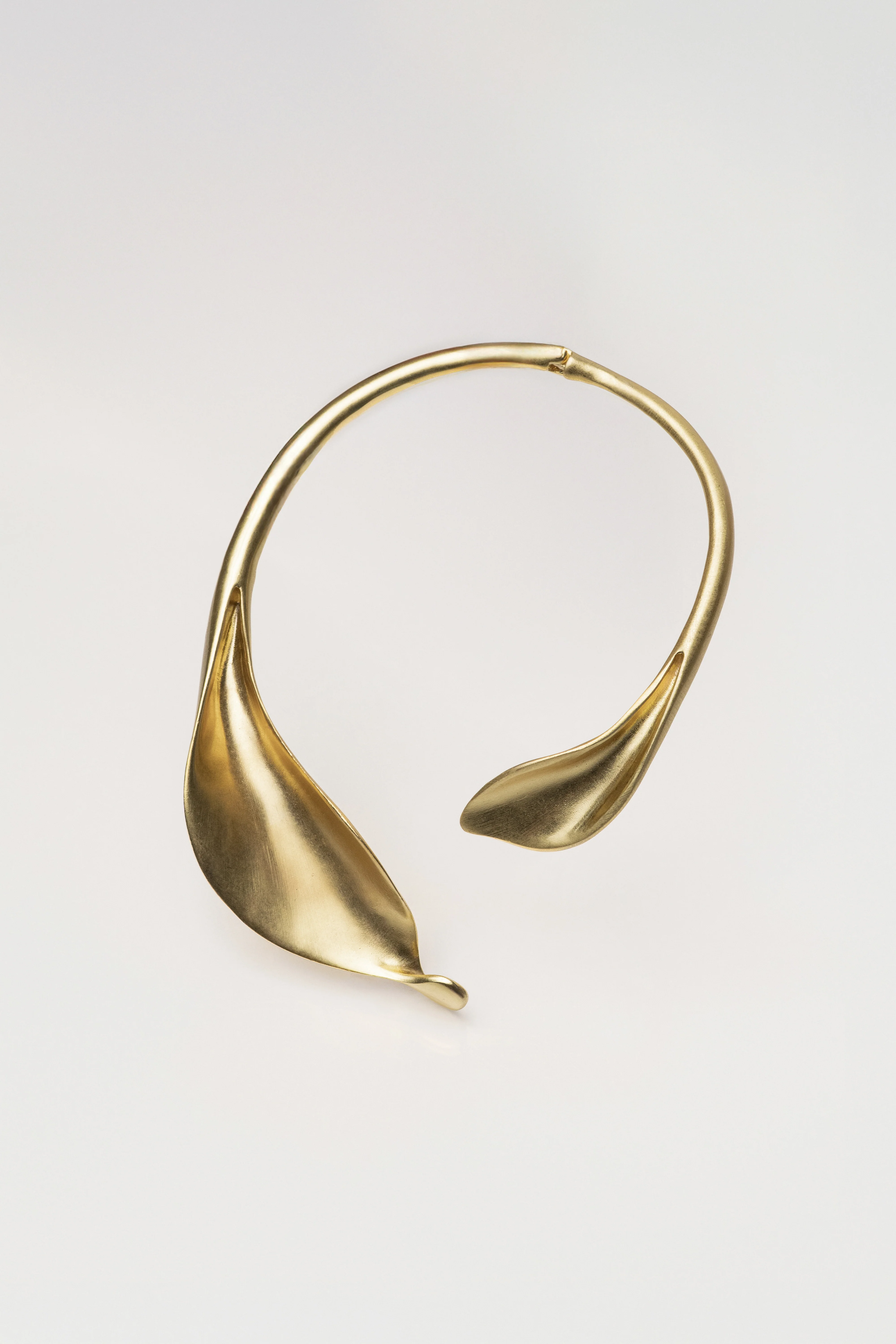 Gold Mara Necklace - Image 4