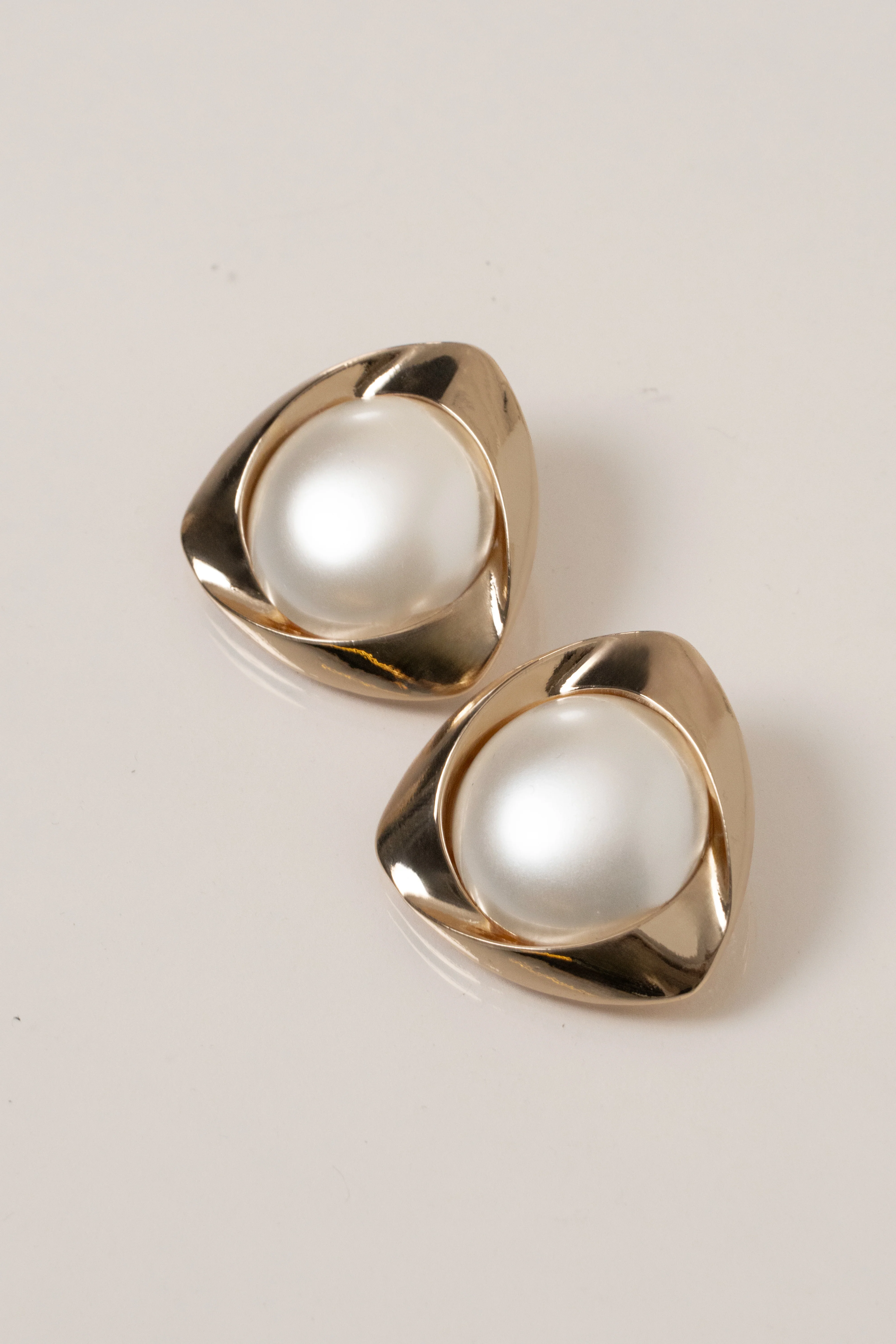 Gold Mendoza Earrings - Image 3