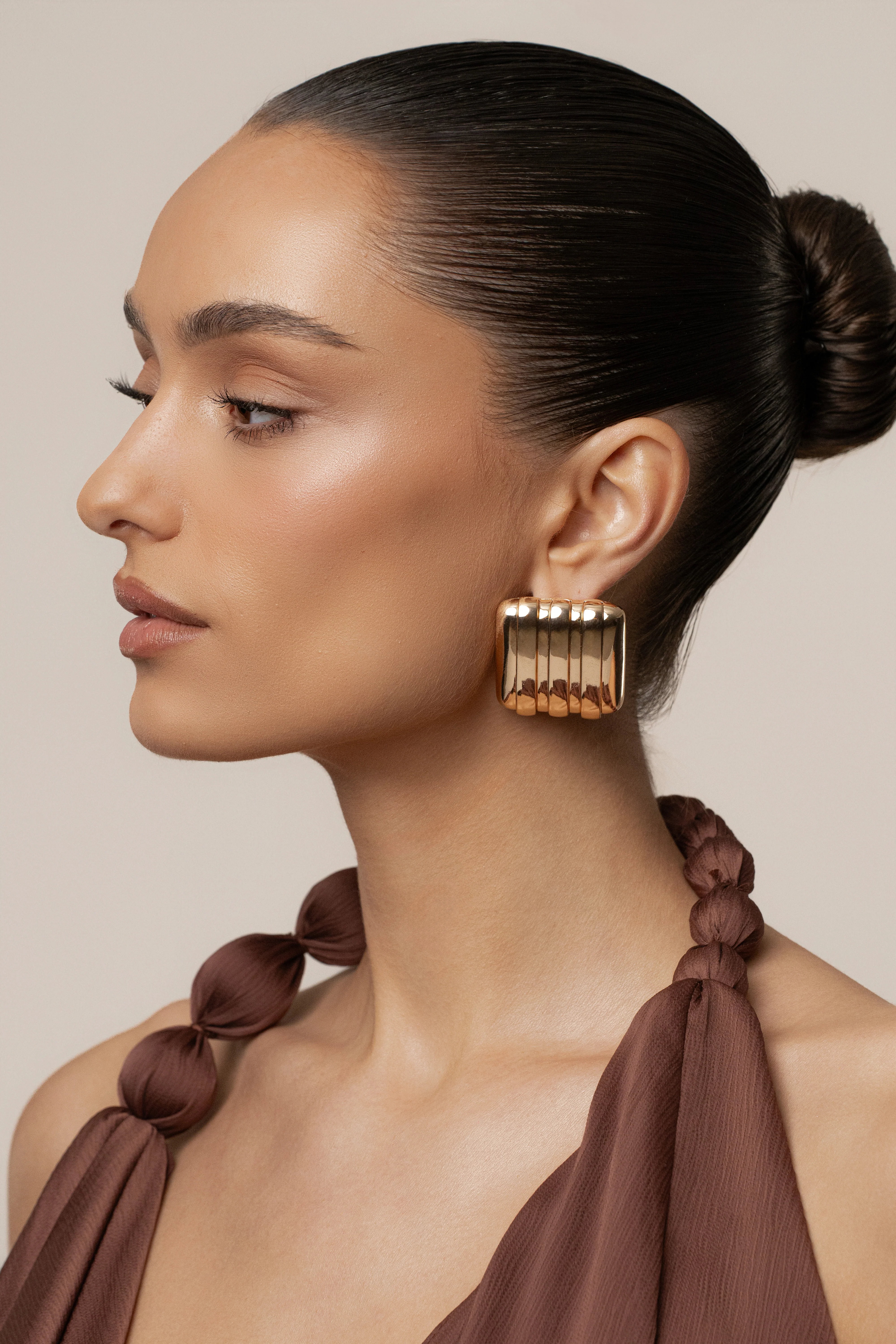 Gold  Sara Textured Earrings - Image 4