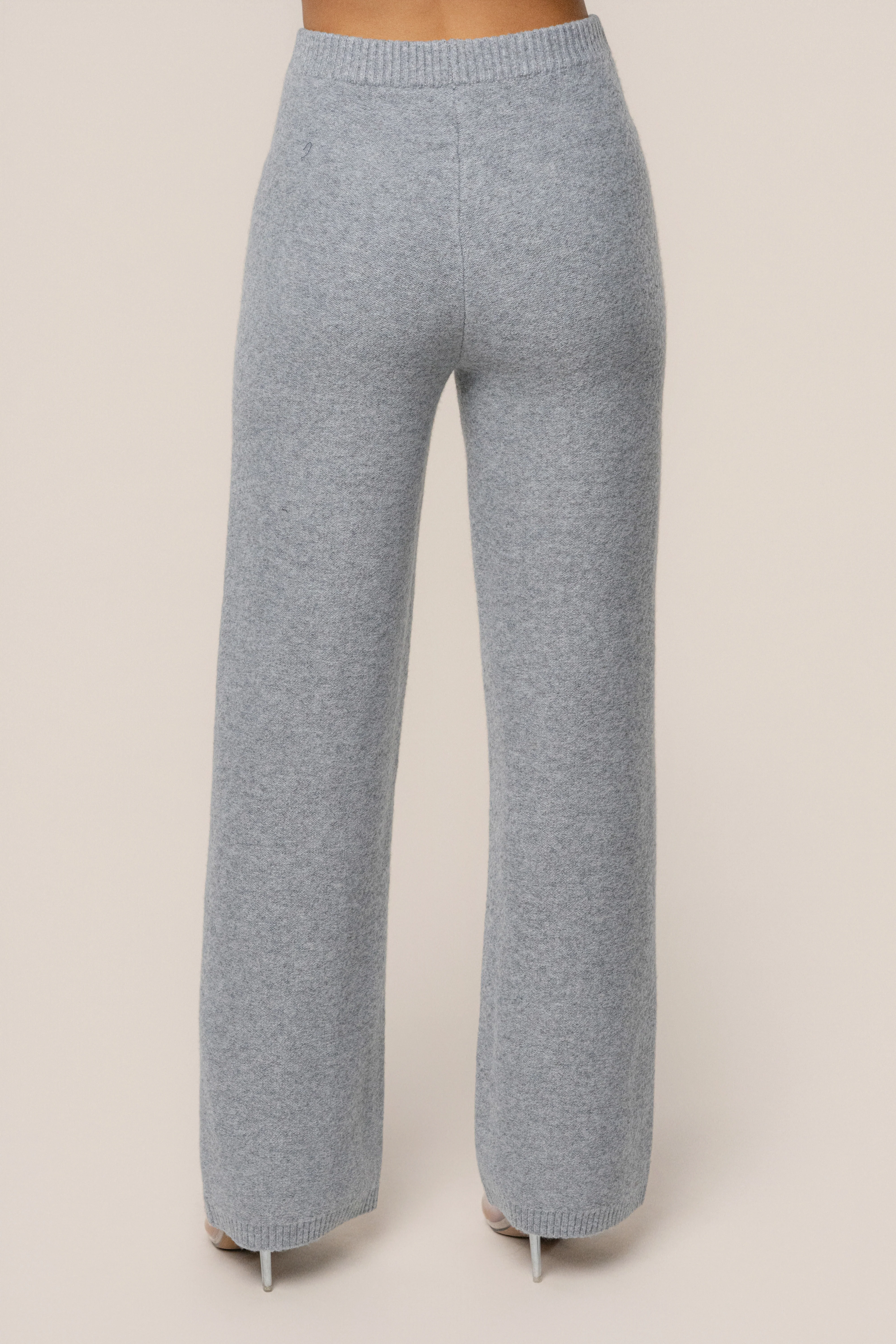 Grey Emelie Knit Pant Set - Image 10