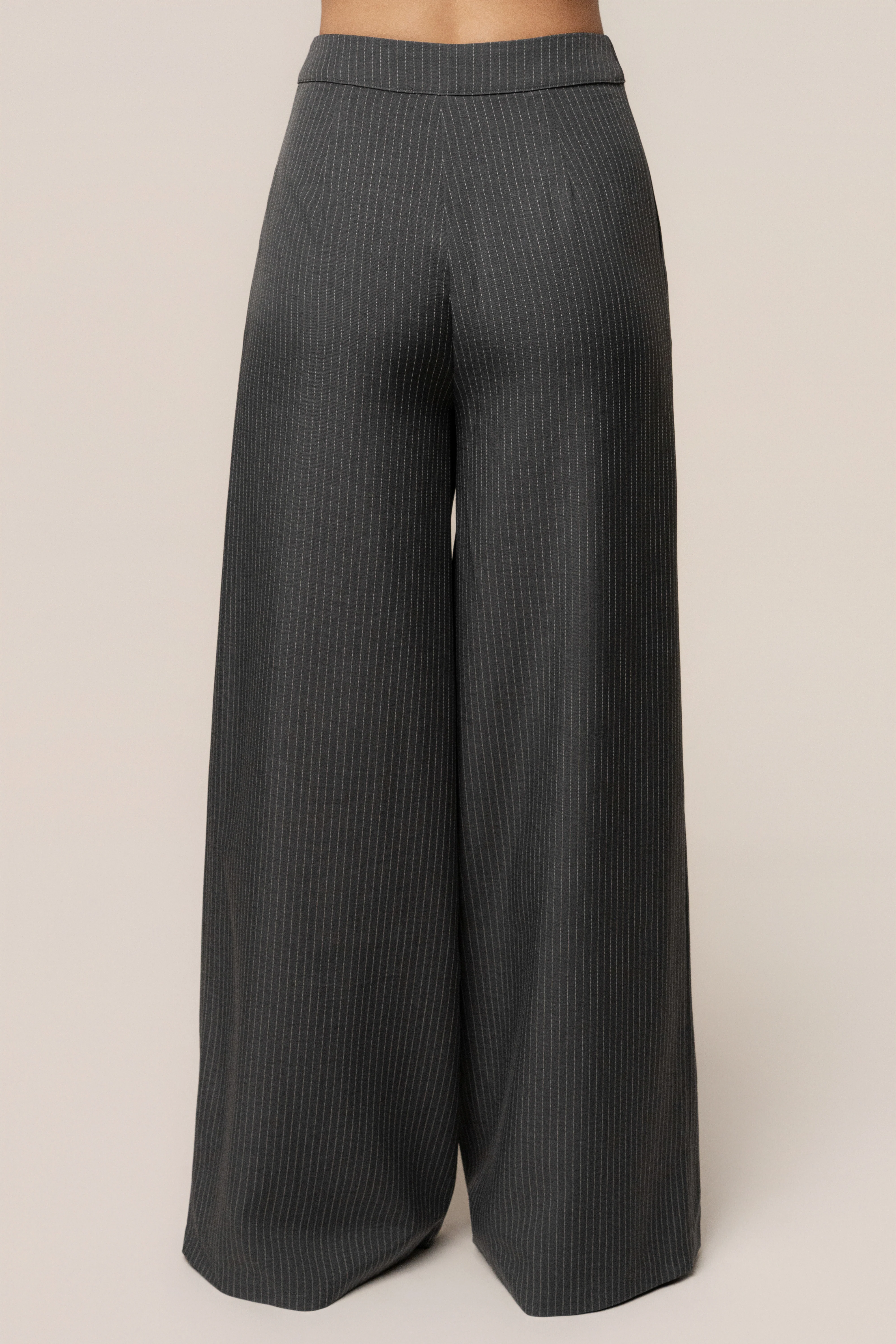 Grey Relaxed Pinstripe Pant Set - Image 12