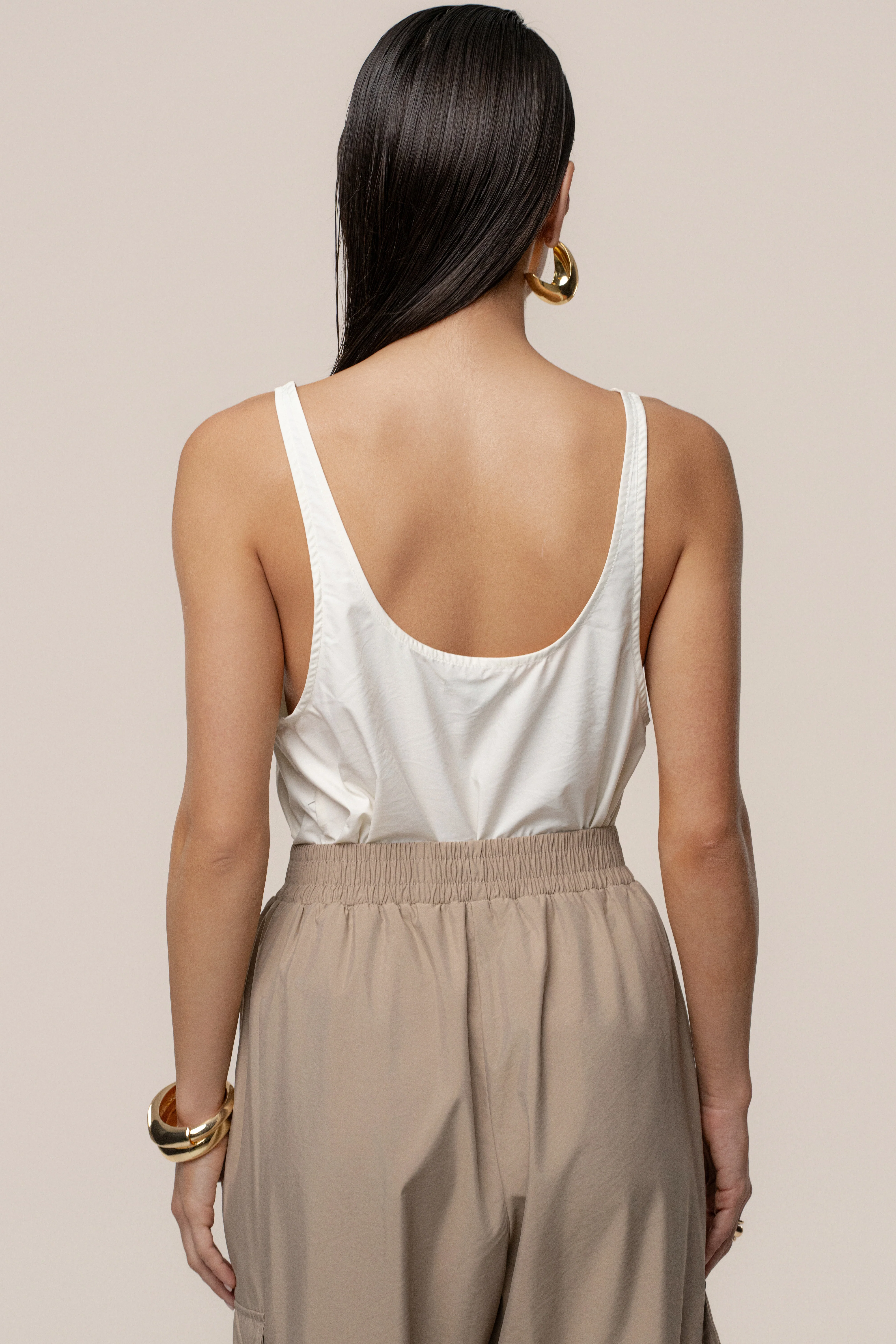 Ivory Active Scoop Neck Top - Image 12